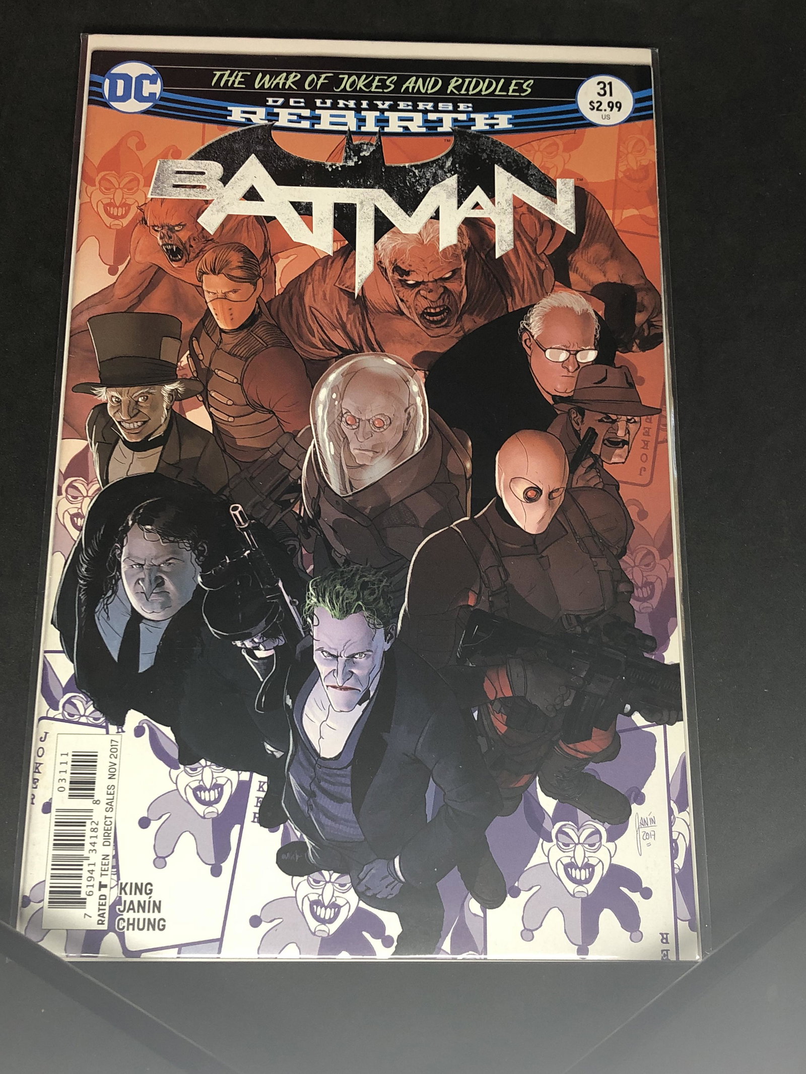 DC Batman Collectible Comic Book: DC Batman Collectible Comic Book