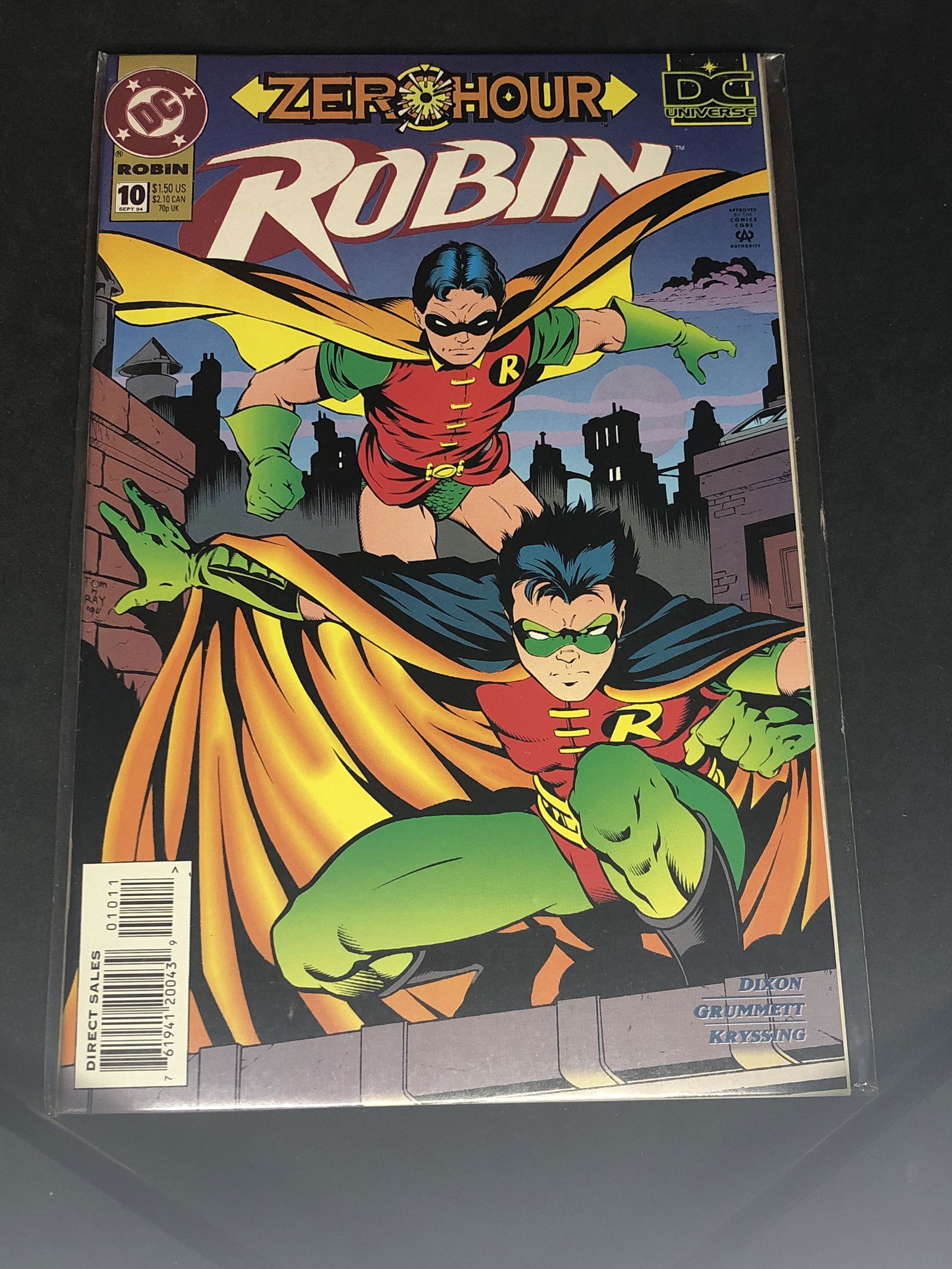 DC Robin Collectible Comic Book (1 of 1)