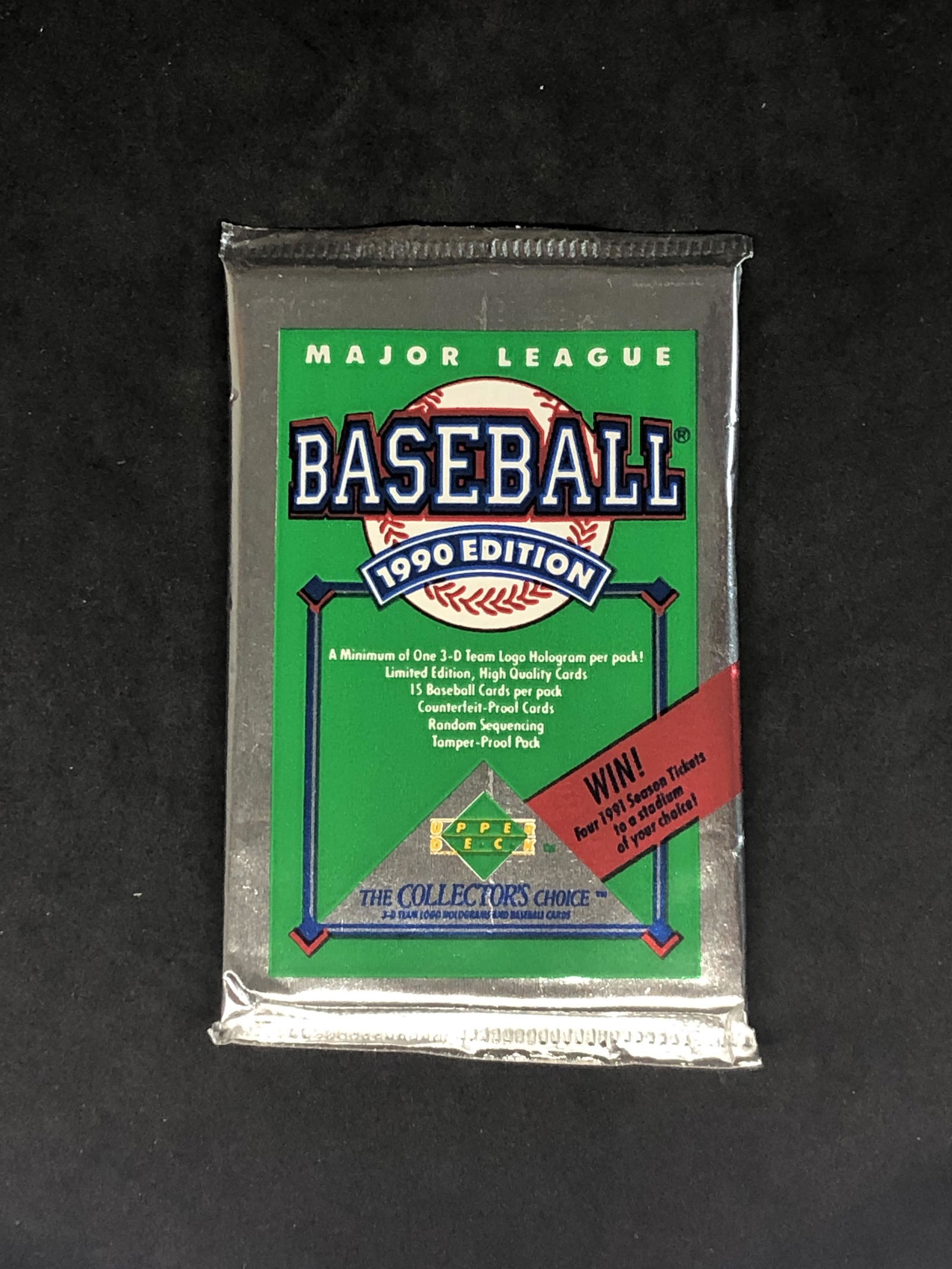 1990 Upper Deck MLB Baseball Card Pack (1 of 1)