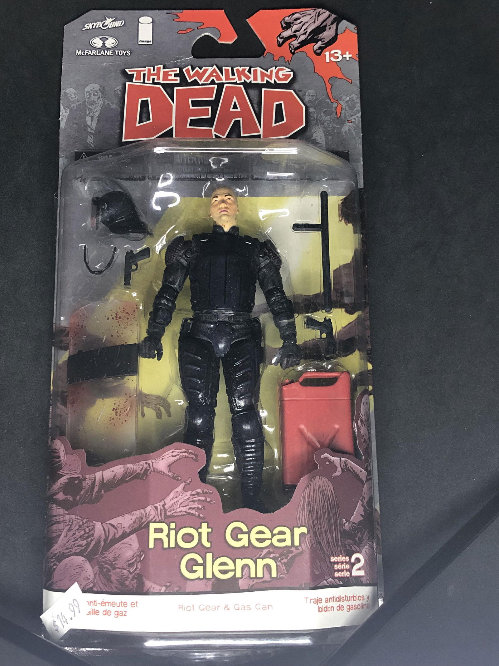 Riot Gear Glenn Walking Dead Figurine (1 of 1)