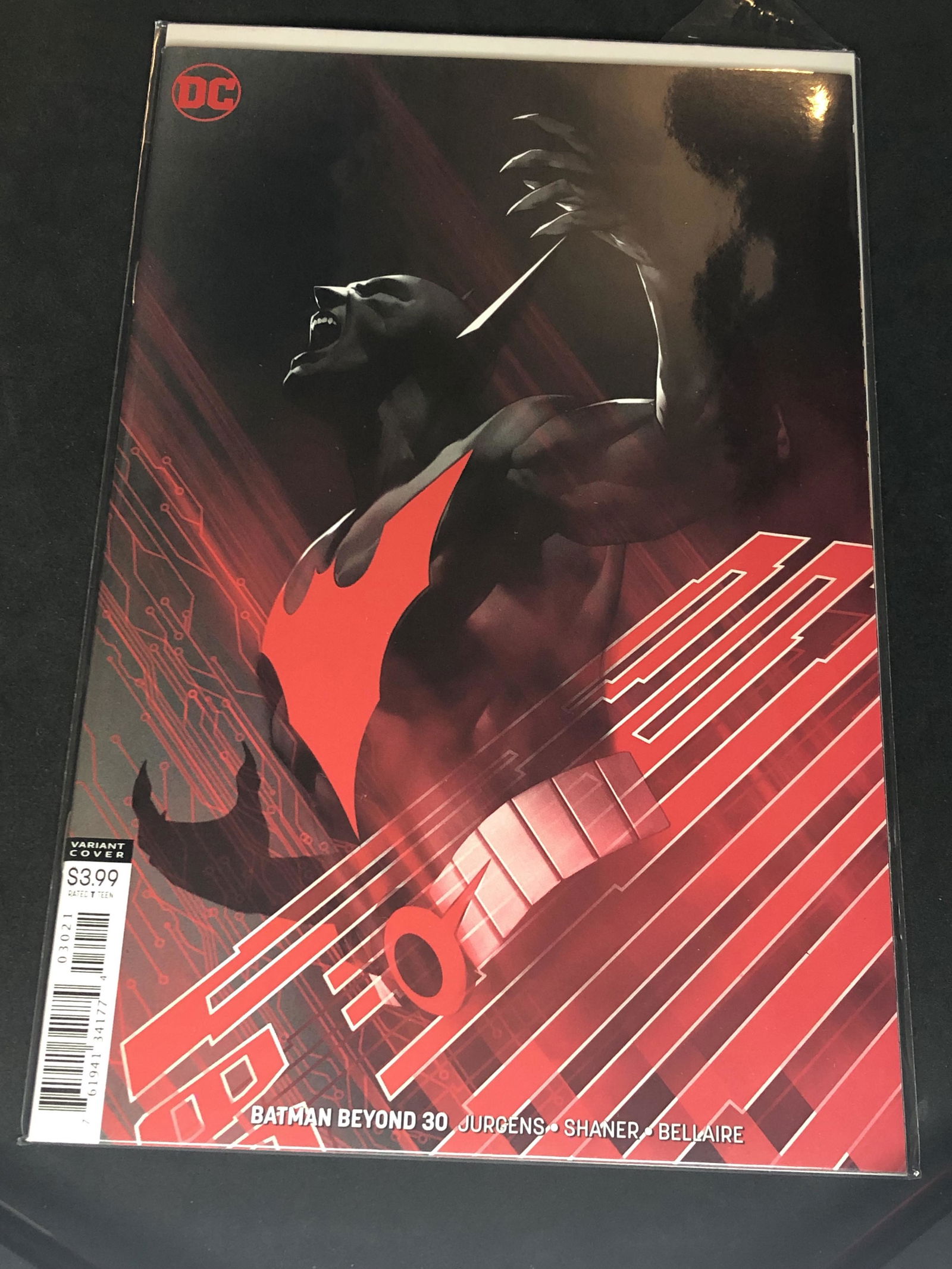 DC Batman Beyond Collectible Comic Book (1 of 1)