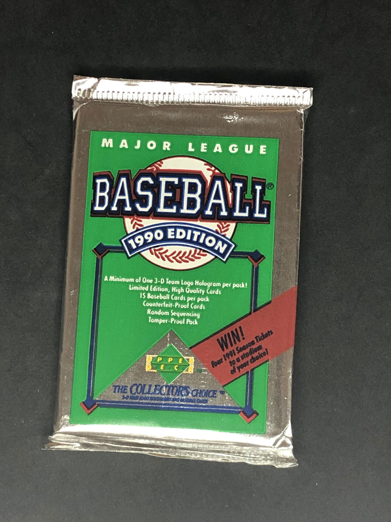 1990 Upper Deck MLB Baseball Card Pack (1 of 1)