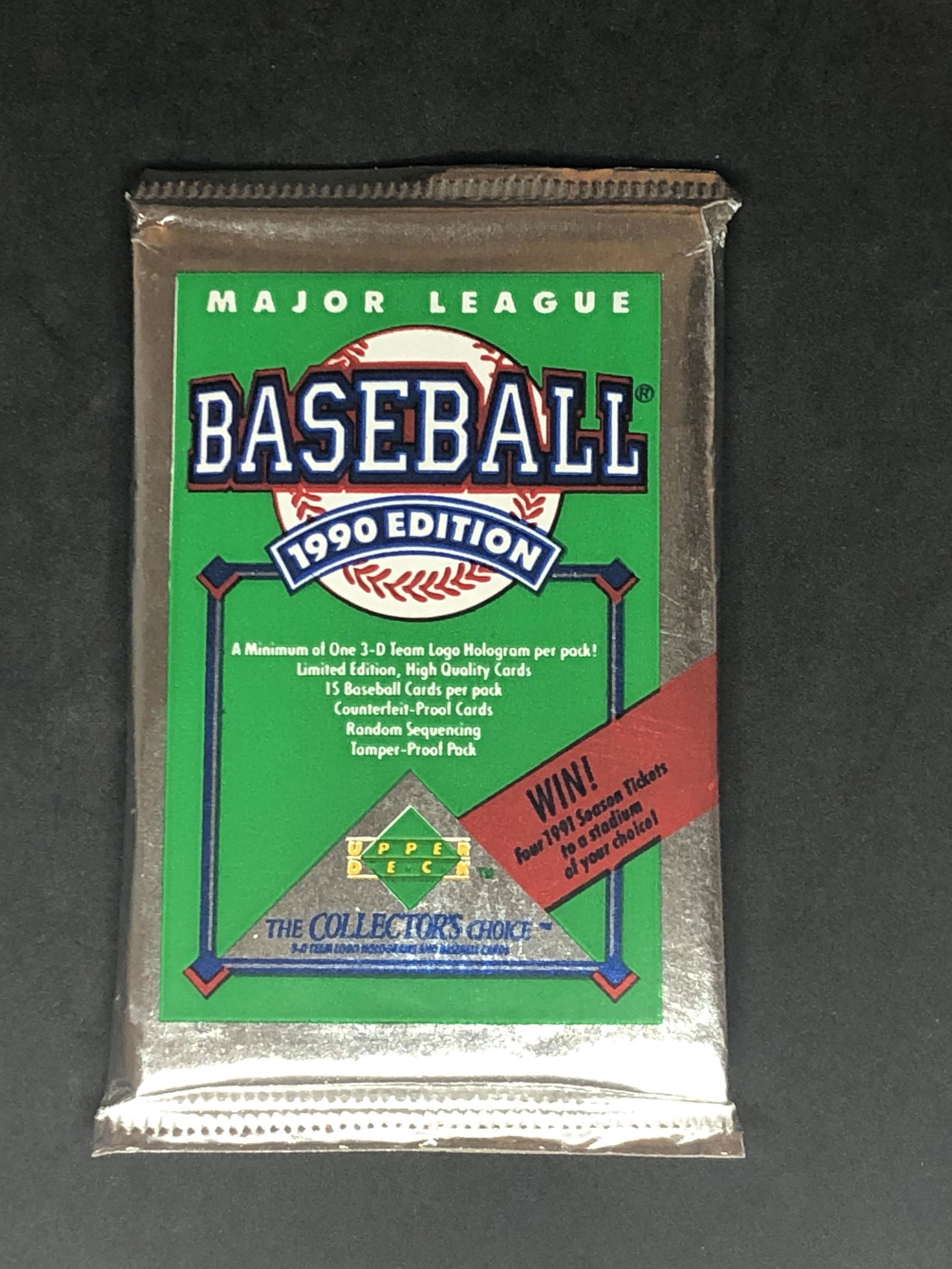 1990 Upper Deck MLB Baseball Card Pack (1 of 1)