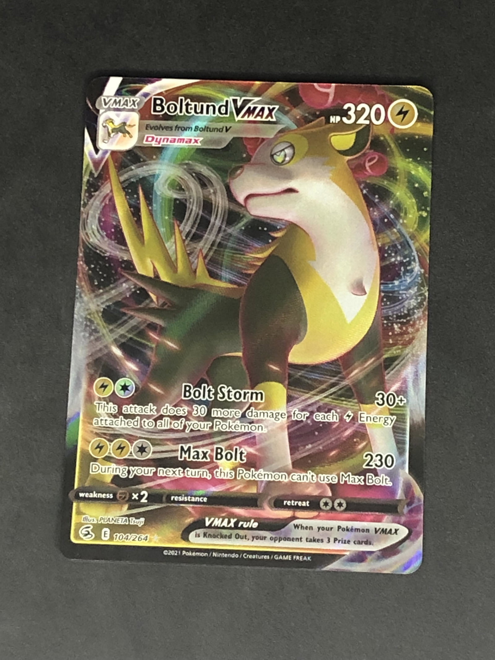 Boltund VMAX Full Art Pokemon Card: Boltund VMAX Full Art Pokemon Card