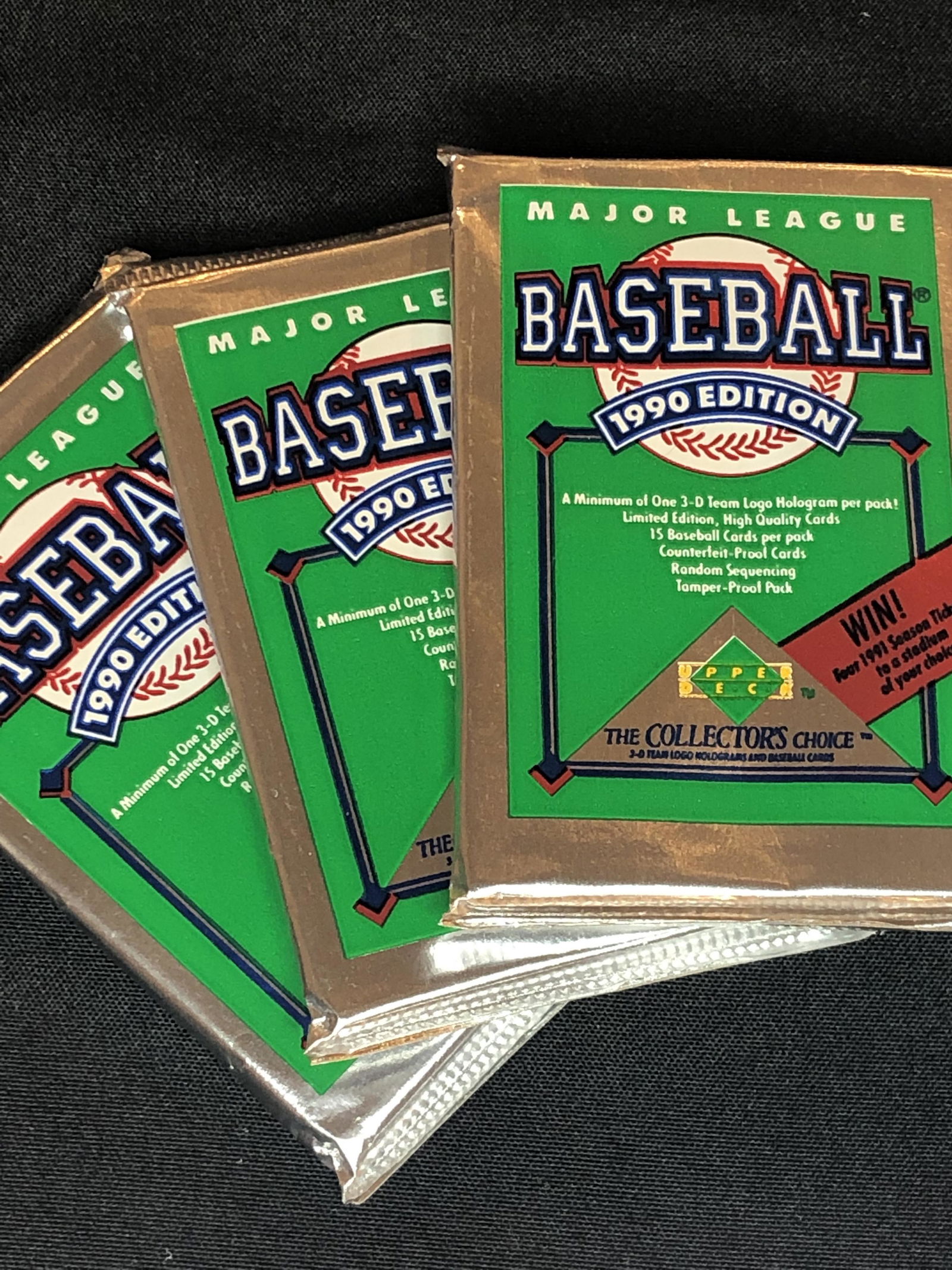 1990 Upper Deck MLB Baseball Card Packs (1 of 1)