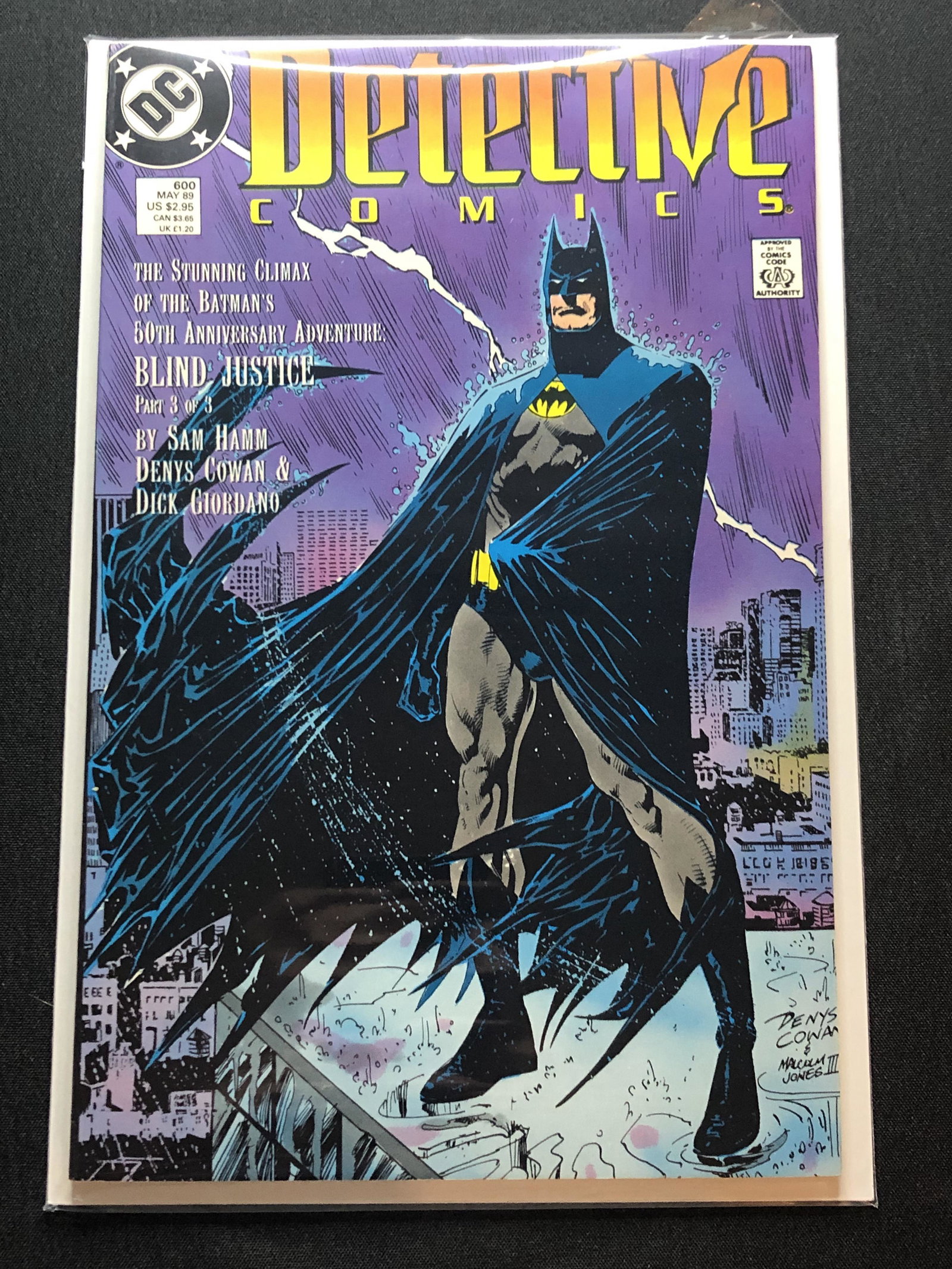 DC Batman Collectible Comic Book: DC Batman Collectible Comic Book