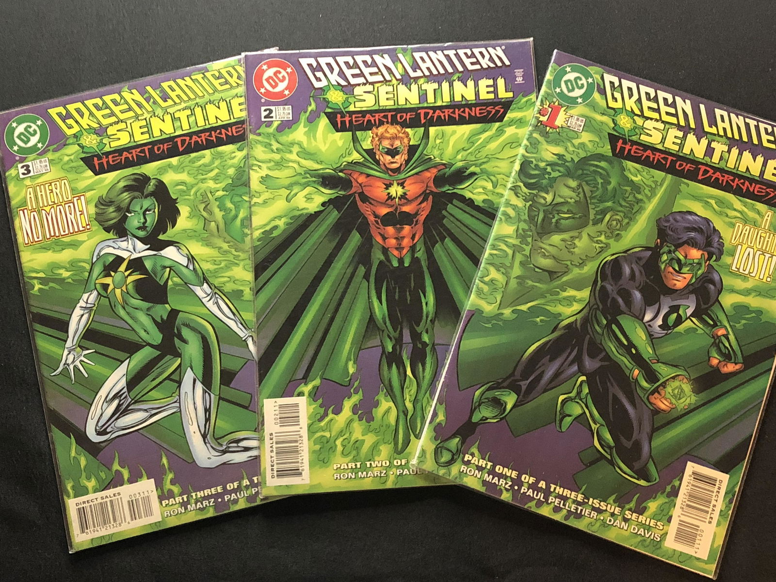 DC Green Lanturn Collectible Comic Books - Lot of 3 (1 of 1)