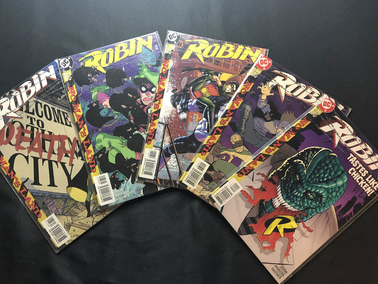 DC Robin Collectible Comic Book - Lot of 5 (1 of 1)