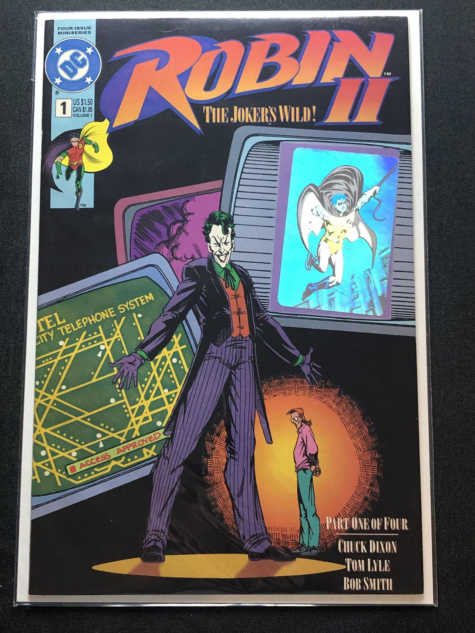 DC Robin Collectible Comic Book (1 of 1)