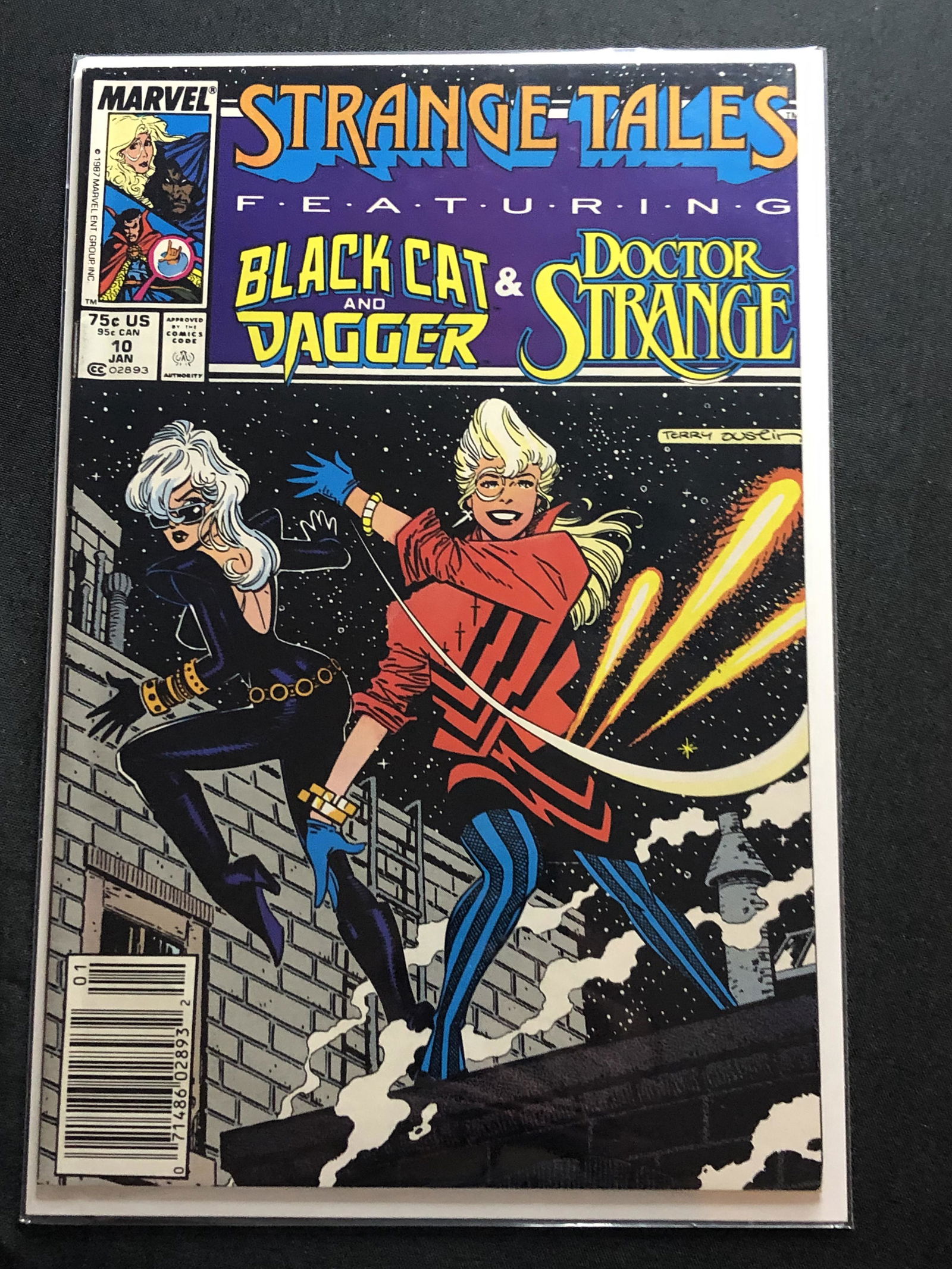 Marvel Dr. Strange Collectible Comic Book (1 of 1)