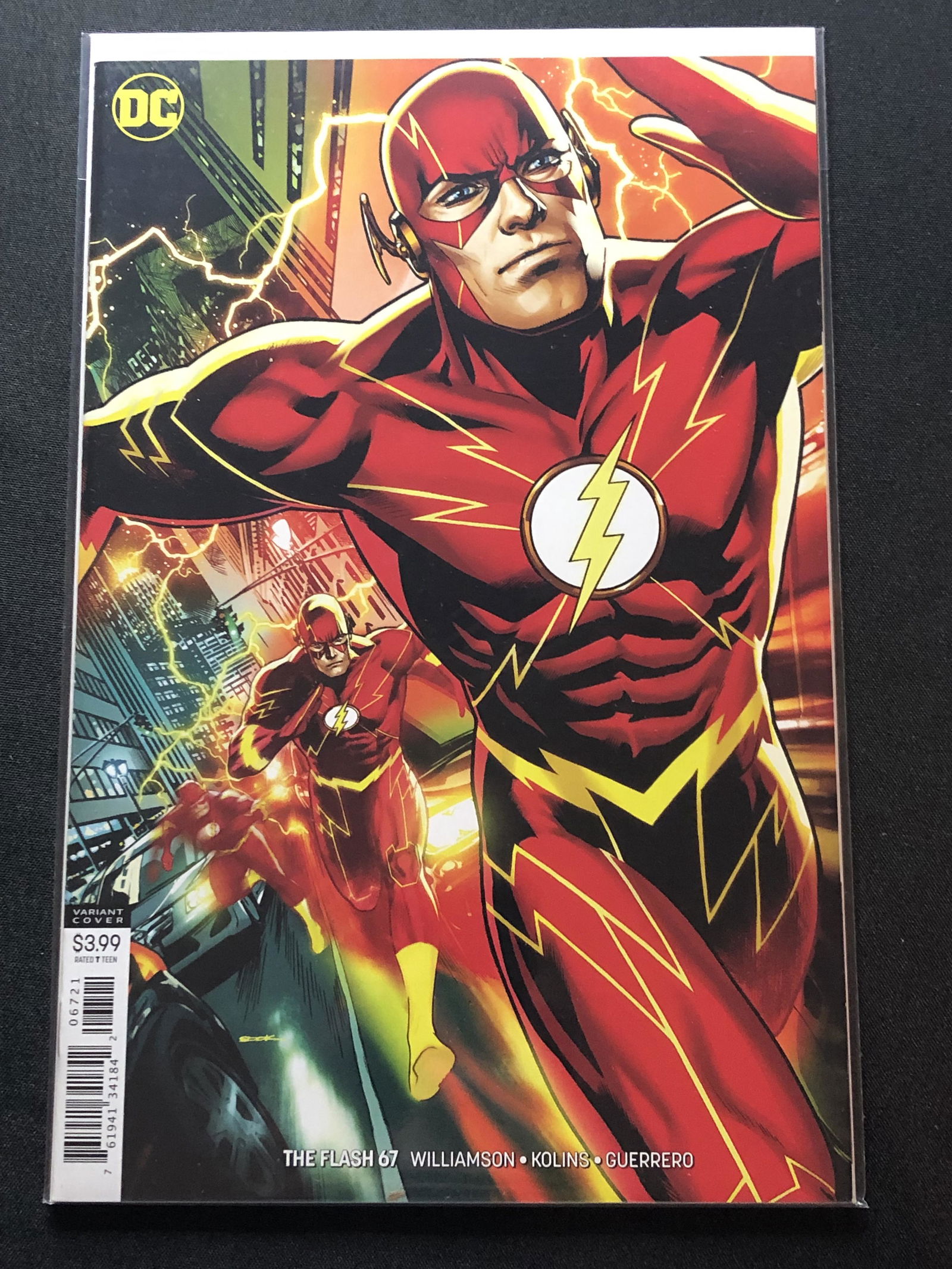 DC The Flash Collectible Comic Book - Variant Cover (1 of 1)