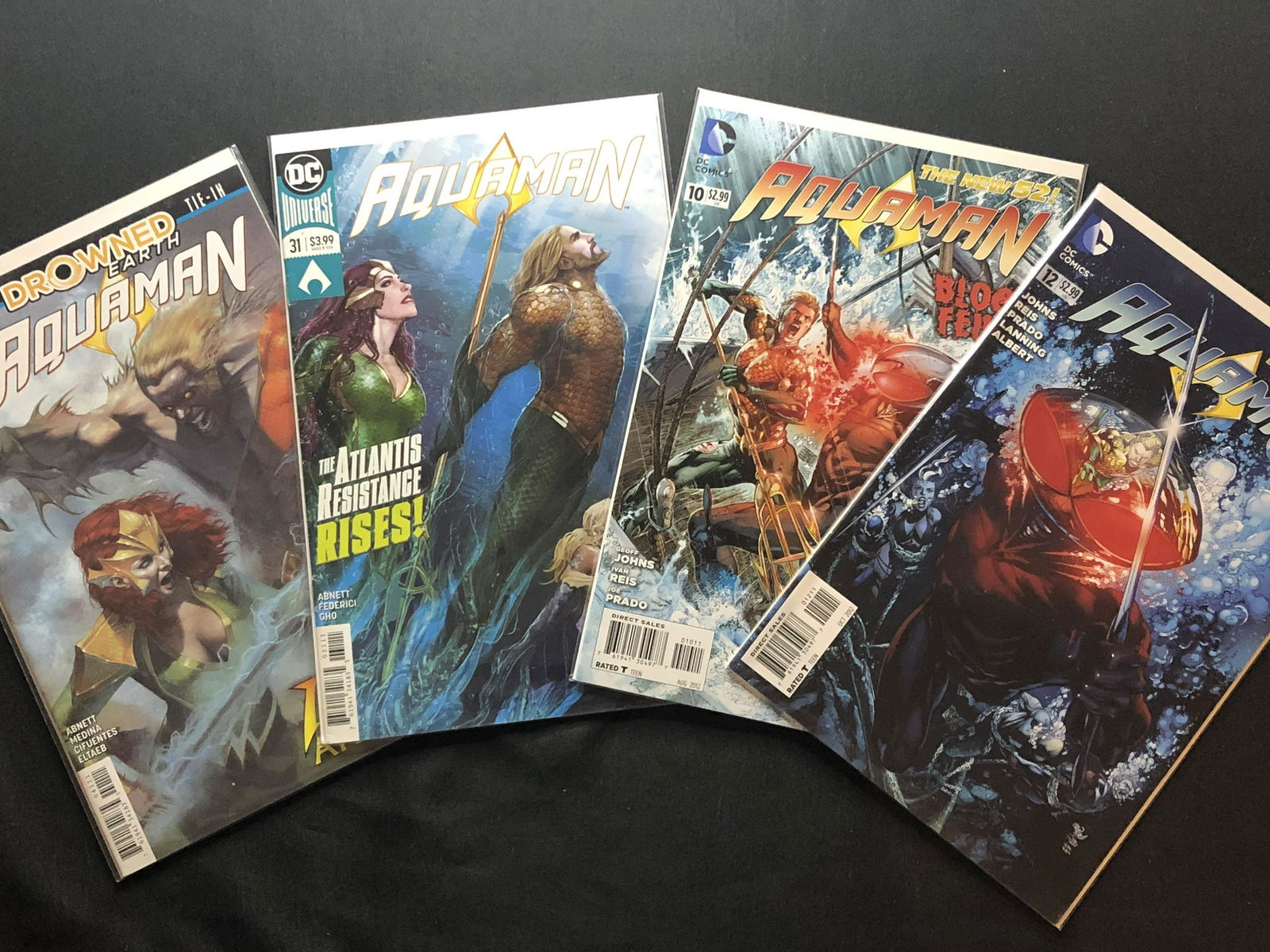 DC Aquaman Collectible Comic Books - Lot of 4 (1 of 1)