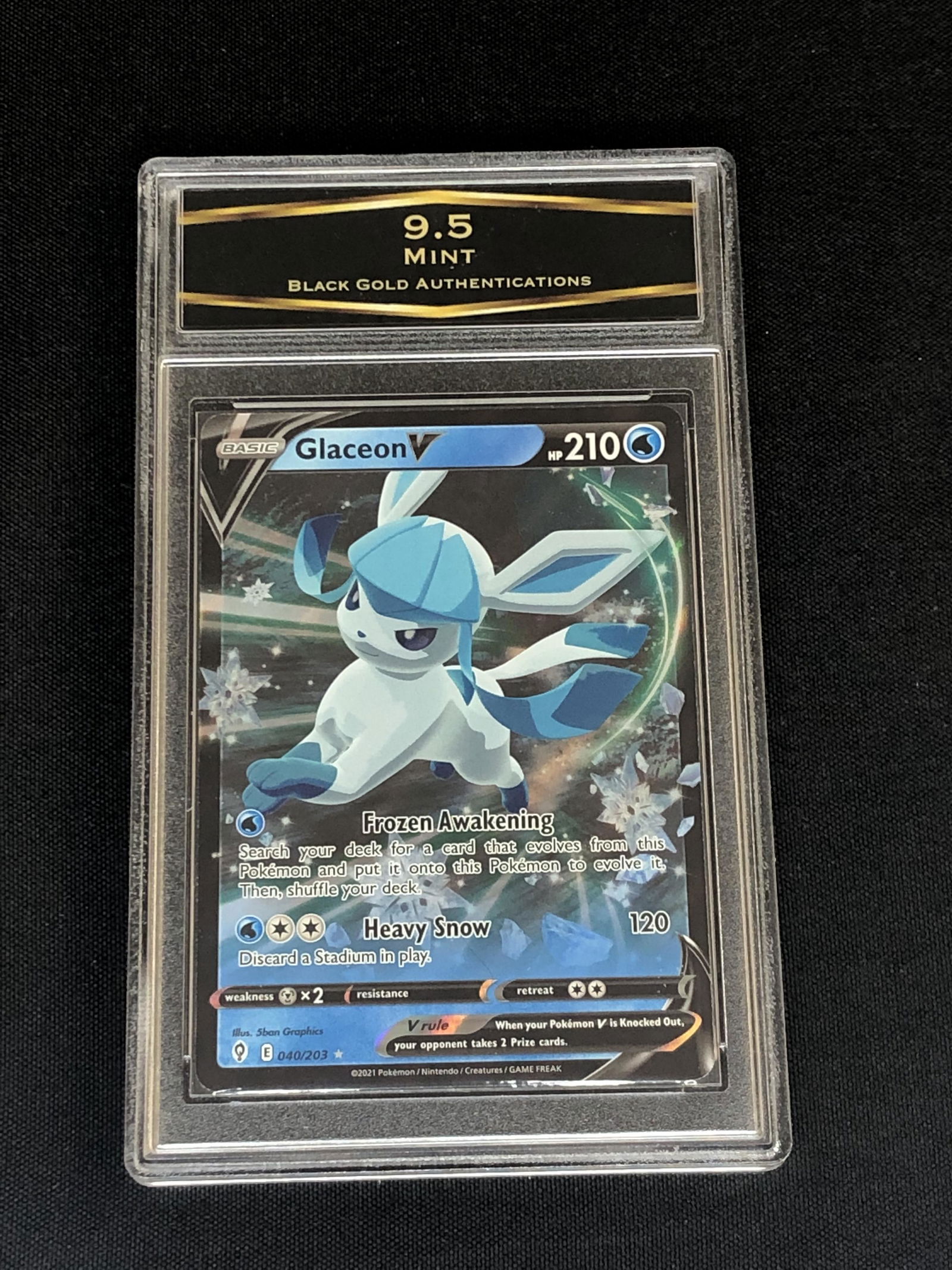 Glaceon V Graded CWTC 9.5 (1 of 1)