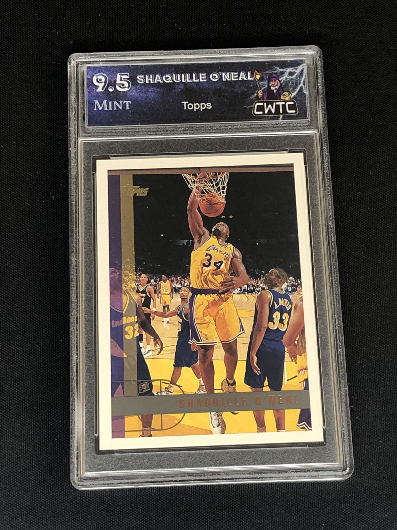 Shaquille O'Neal Topps Graded CWTC 9.5 (1 of 1)