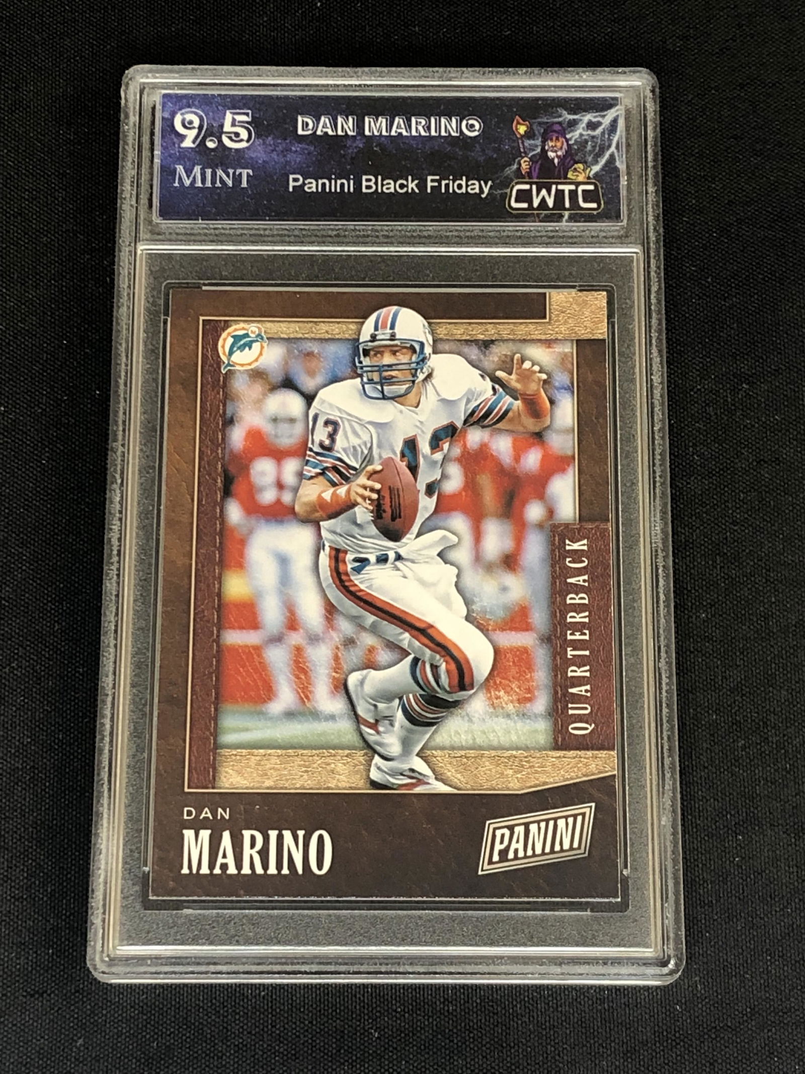 Dan Marino Panini Black Friday Graded CWTC 9.5 (1 of 1)