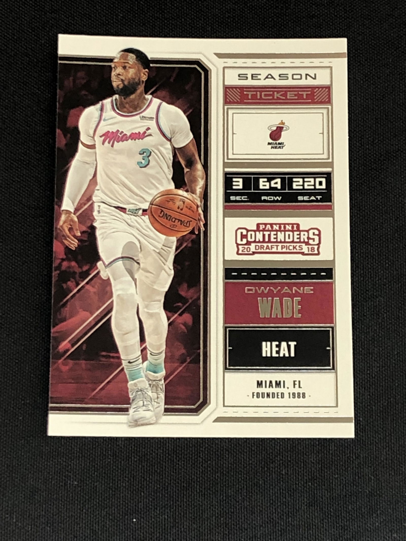 Dwyane Wade Panini Contenders Basketball Card (1 of 1)