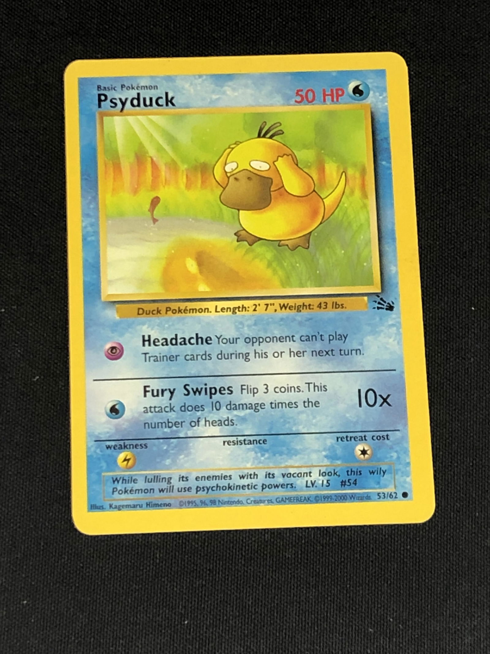 Vintage Fossil Set Psyduck Pokemon Card (1 of 1)