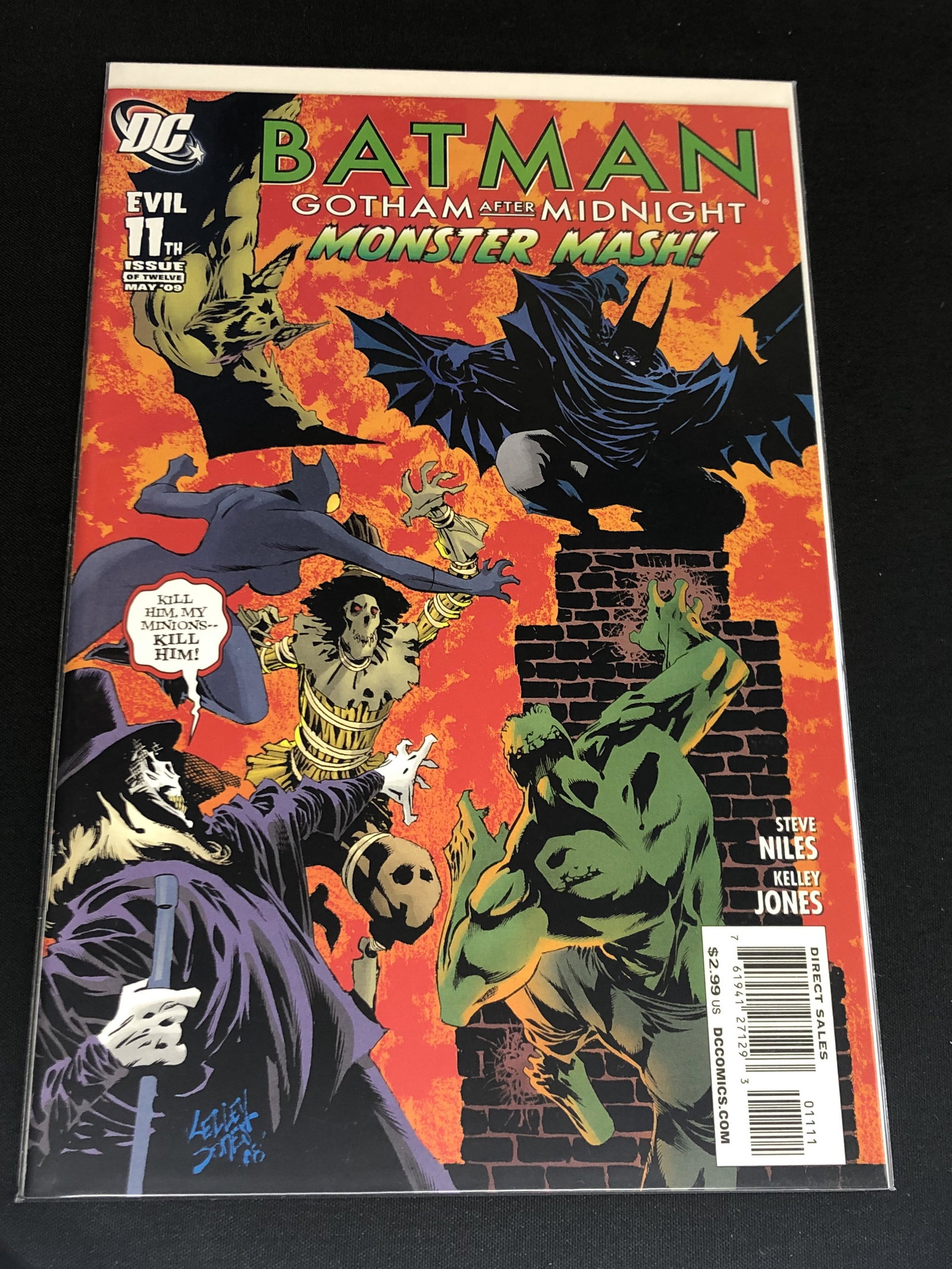 DC Batman Collectible Comic Book: DC Batman Collectible Comic Book