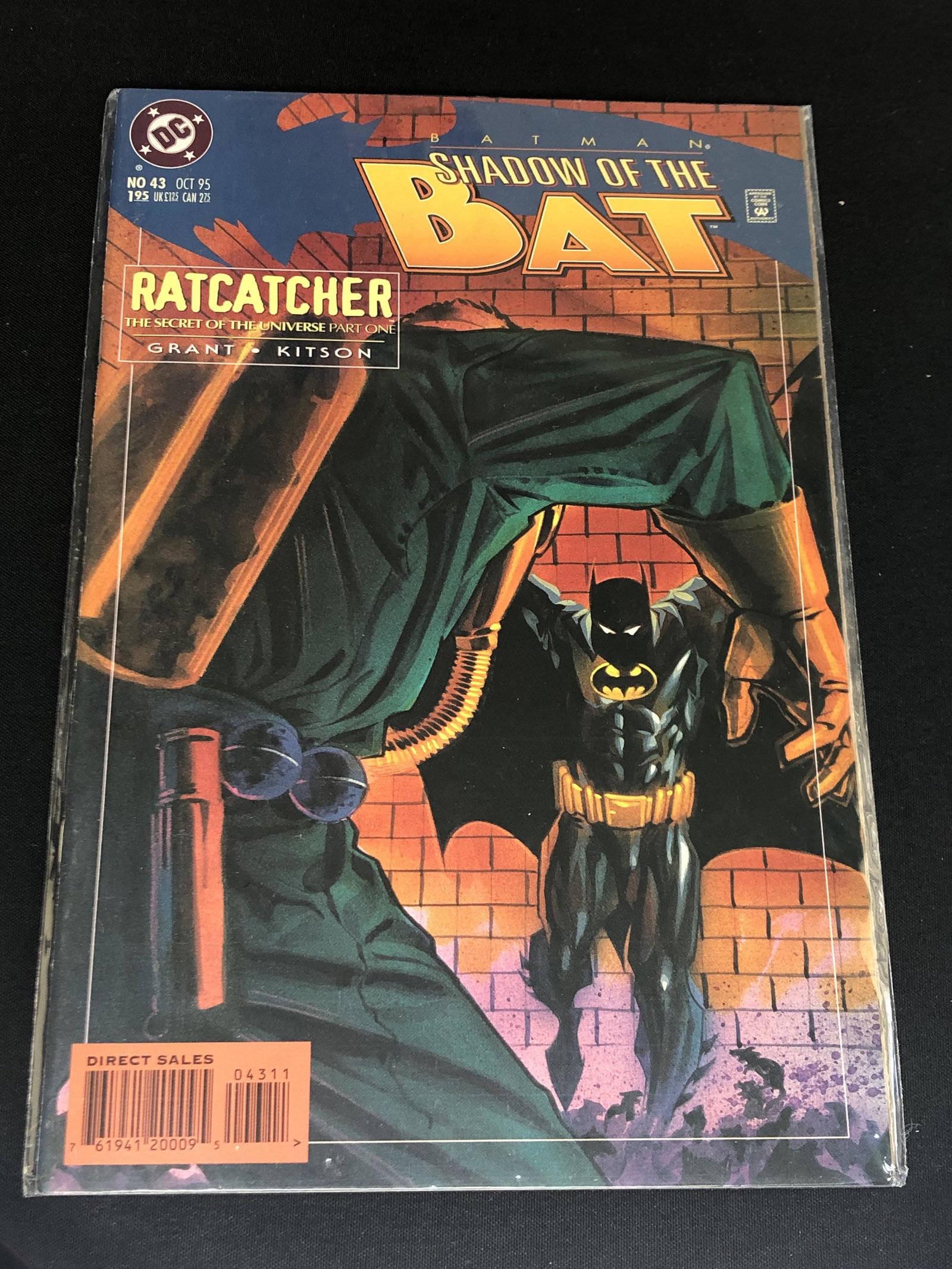DC Batman Collectible Comic Book: DC Batman Collectible Comic Book