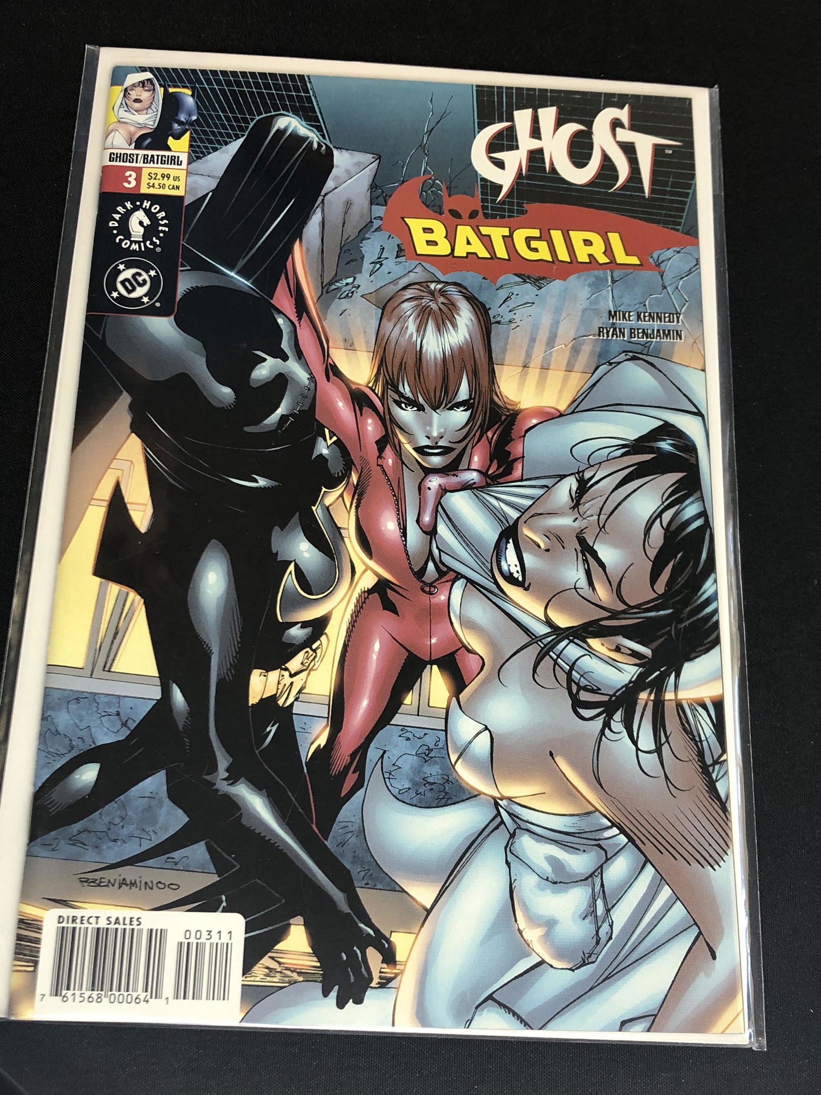 DC Batgirl Collectible comic Book (1 of 1)