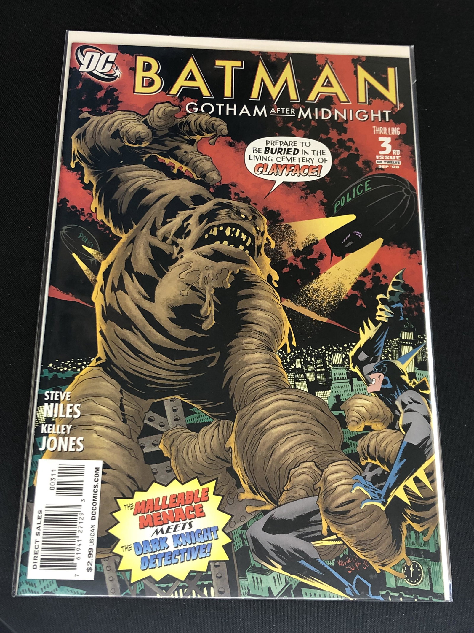 DC Batman Collectible Comic Book: DC Batman Collectible Comic Book