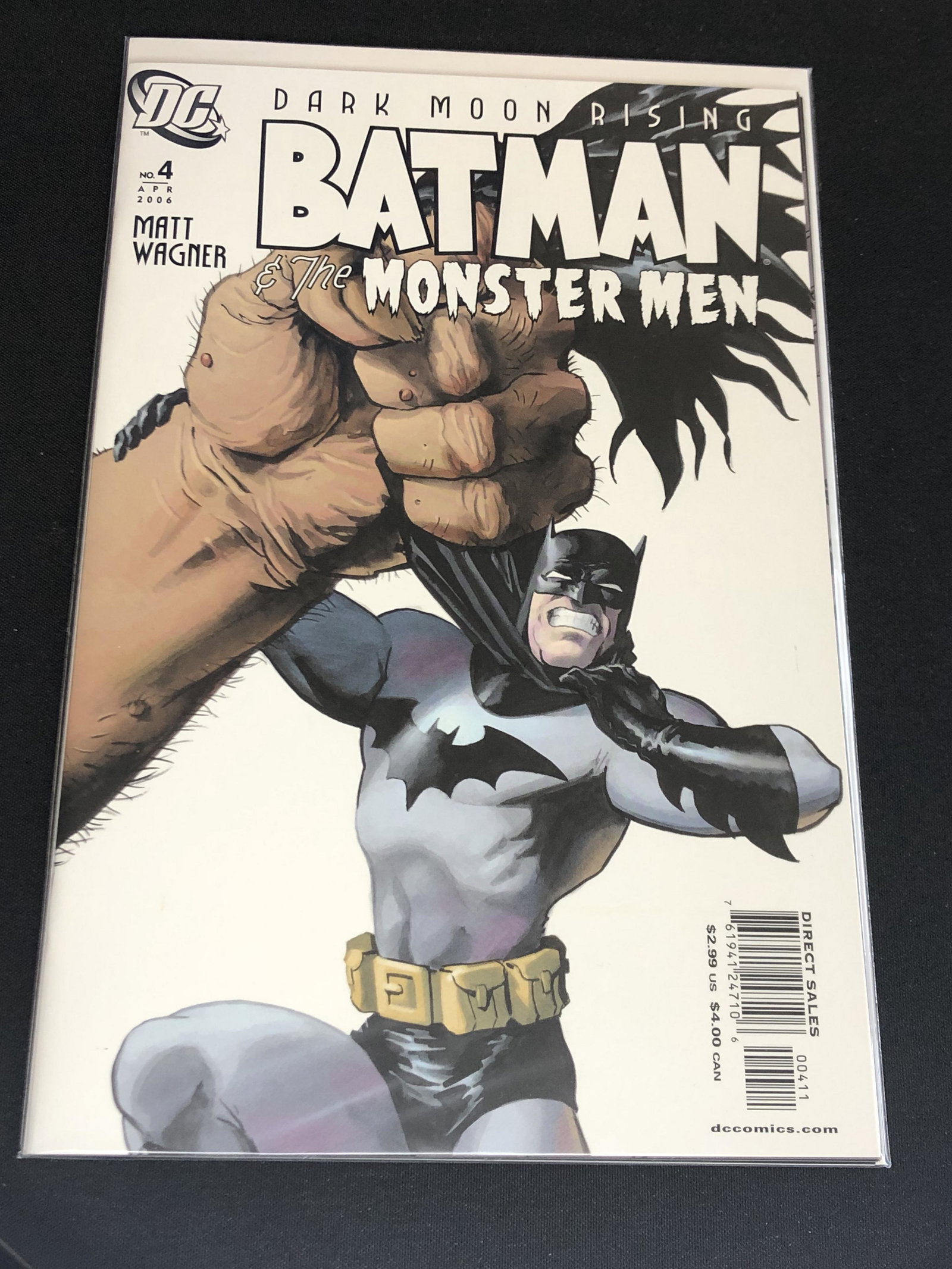 DC Batman Collectible Comic Book: DC Batman Collectible Comic Book