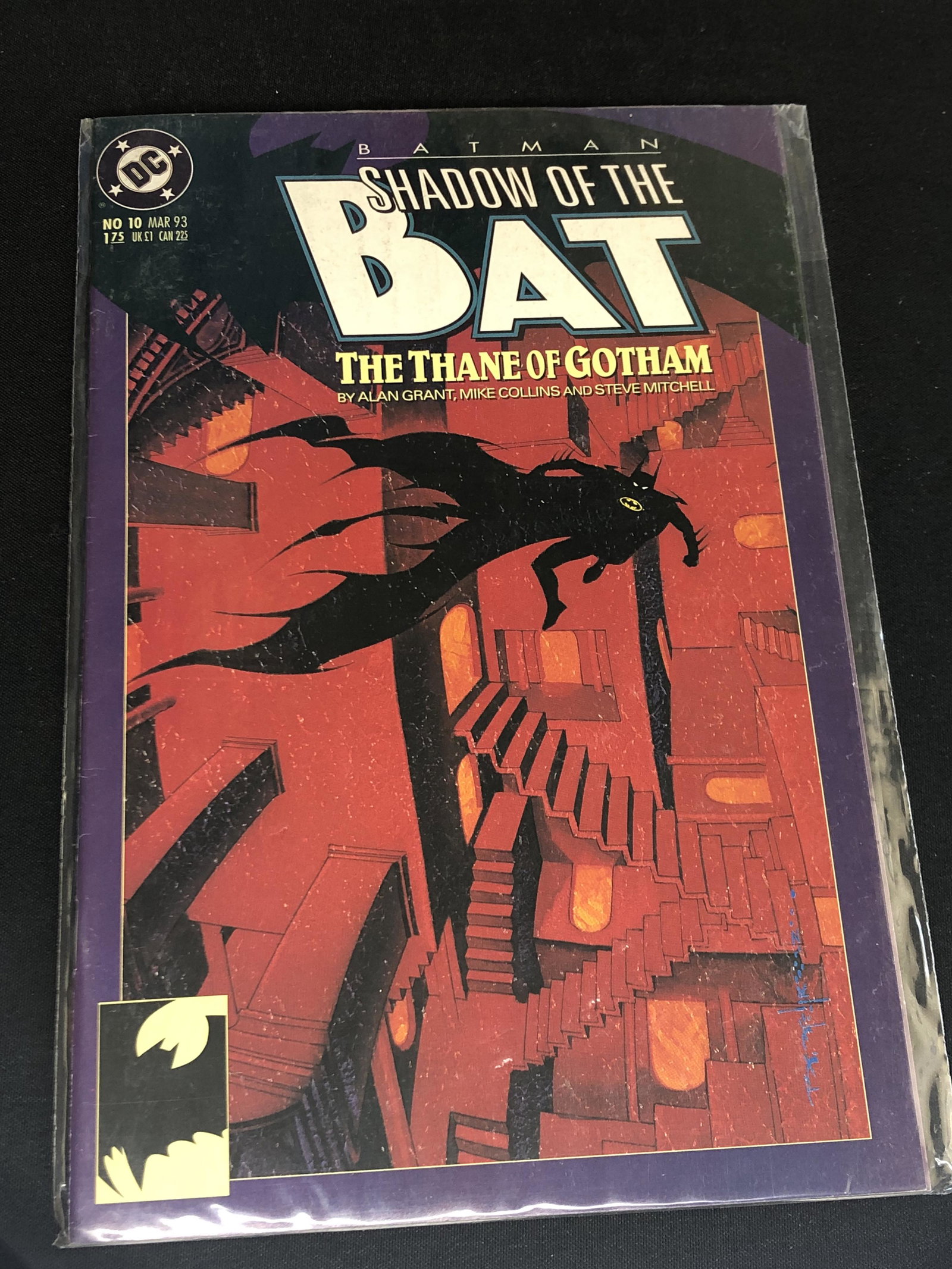 DC Batman Collectible Comic Book: DC Batman Collectible Comic Book