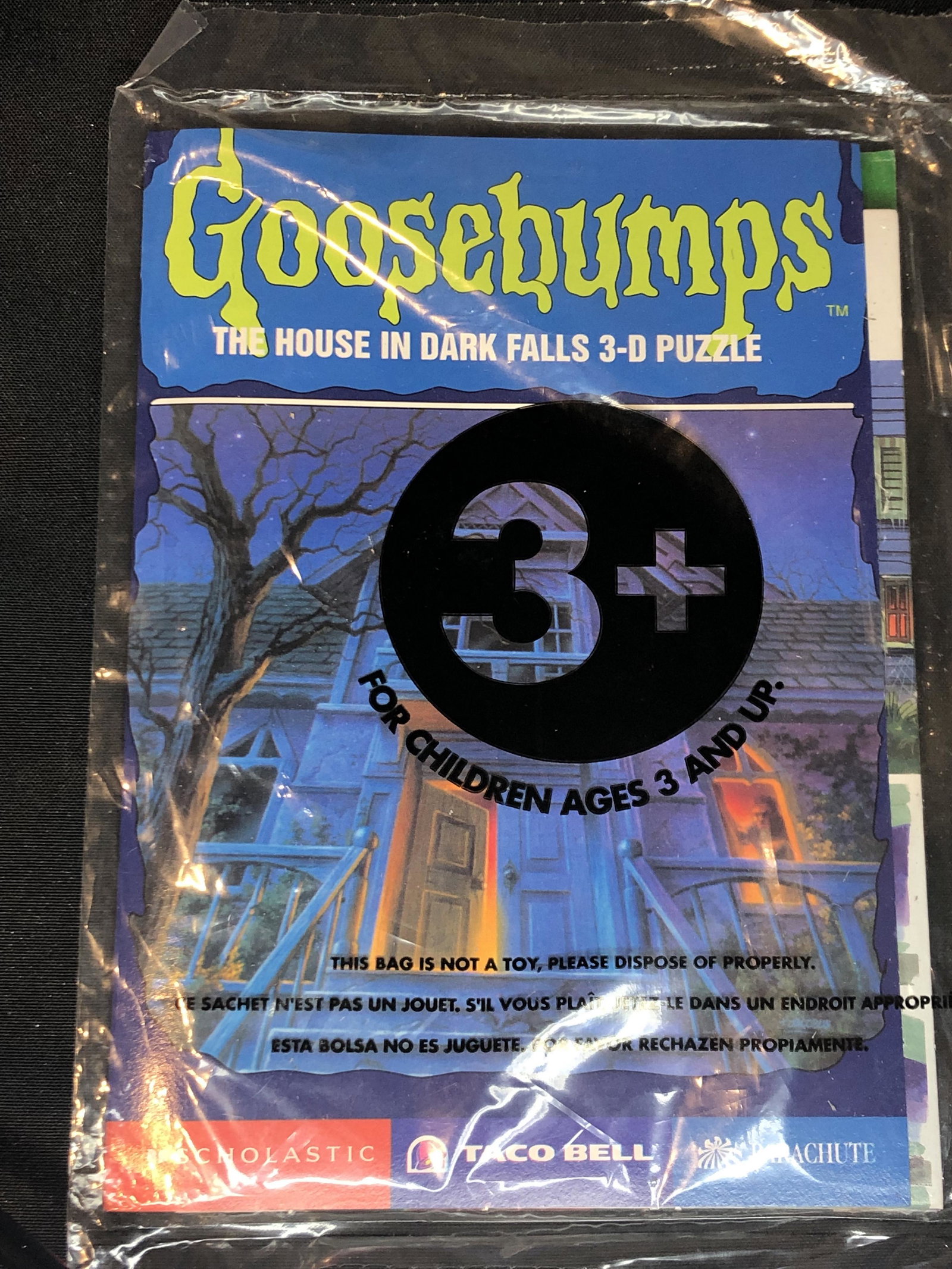 Vintage Taco Bell Promo Goosebumps - The House in Dark Falls 3D Puzzle: Vintage Taco Bell Promo Goosebumps - The House in Dark Falls 3D Puzzle