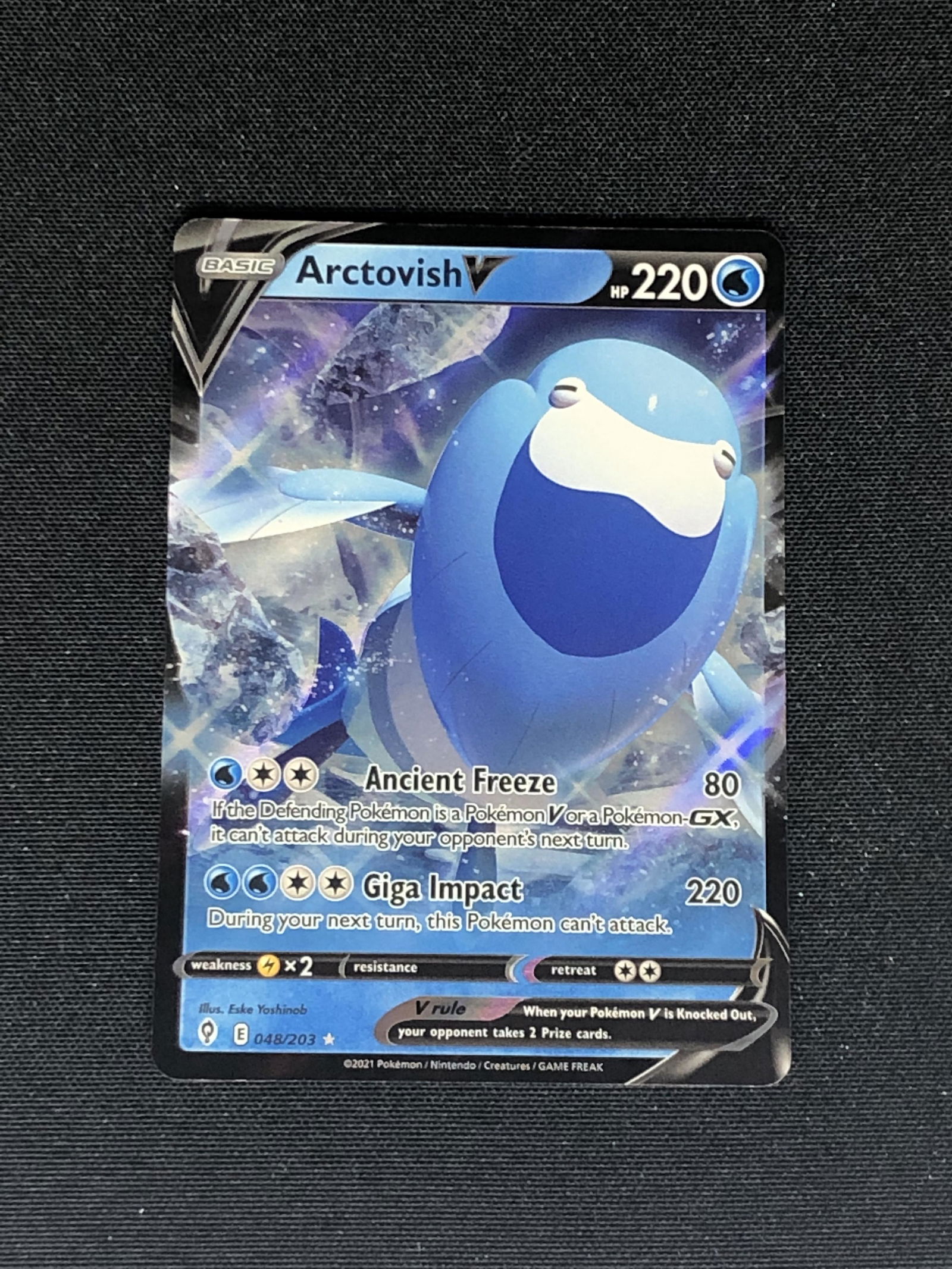 Arctovish V Pokemon Card (1 of 1)