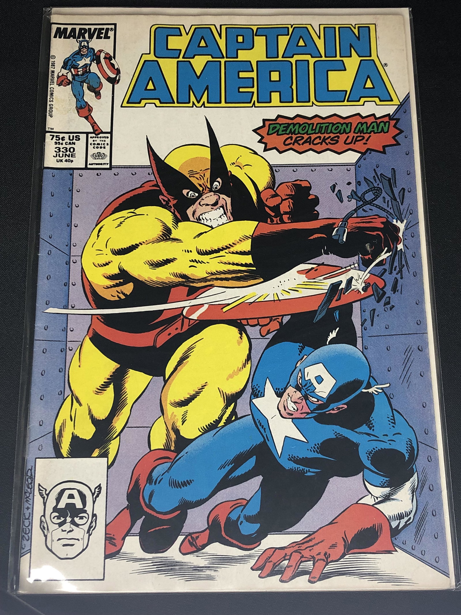 Marvel Captain America Collectible Comic Book: Marvel Captain America Collectible Comic Book