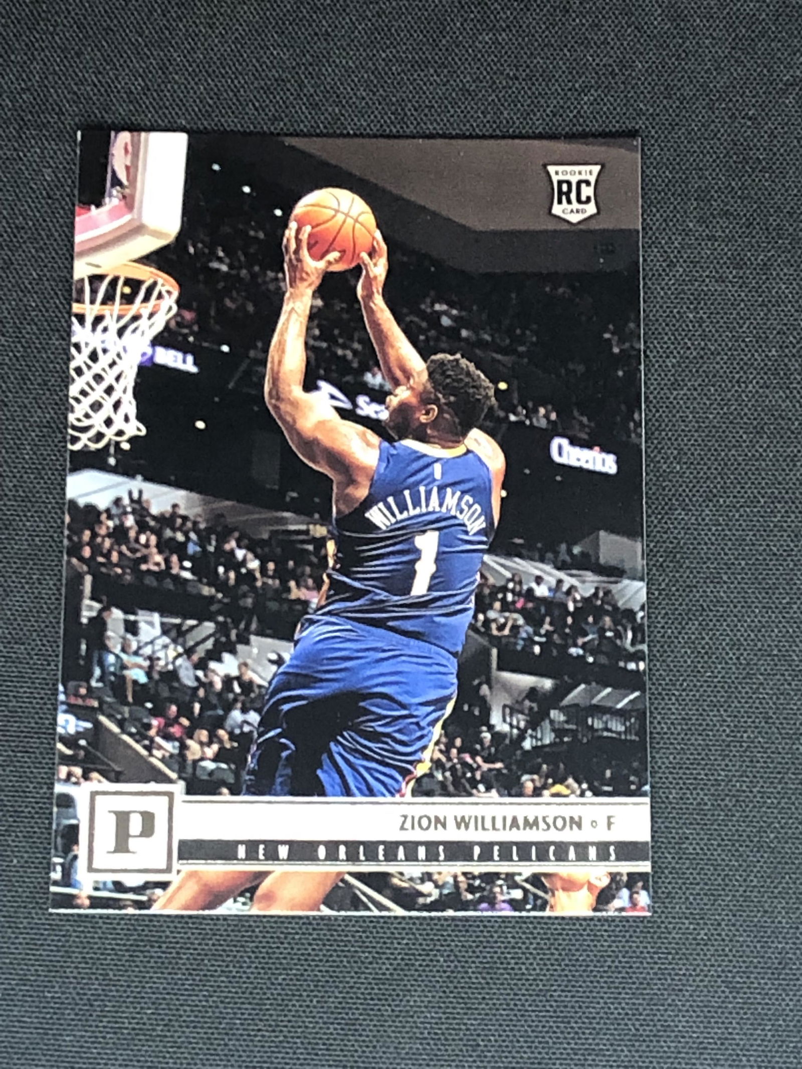 Zion Williamson Panini Chronicles Rookie Basketball Card (1 of 1)