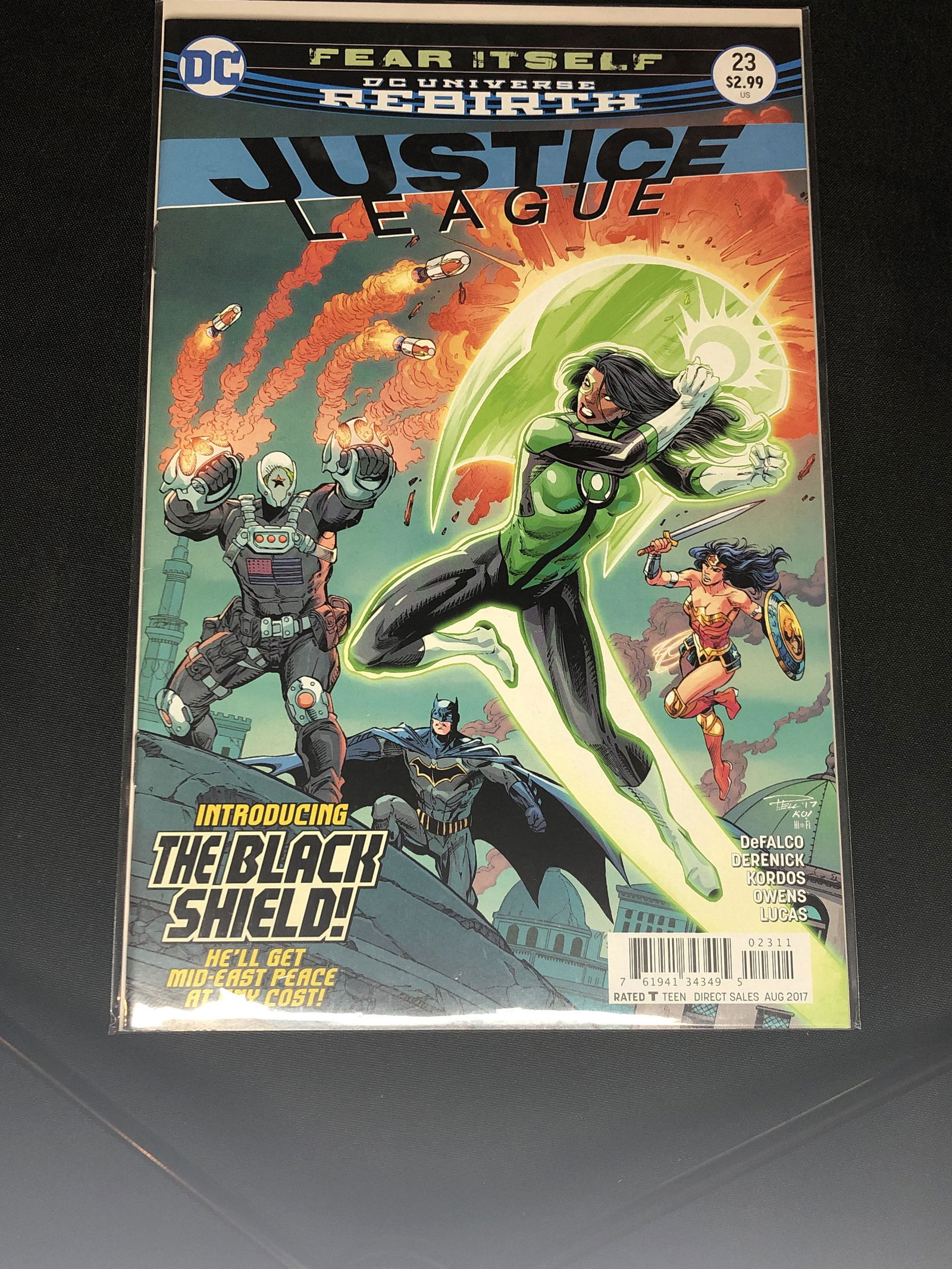 DC Justic League Collectible Comic Book (1 of 1)