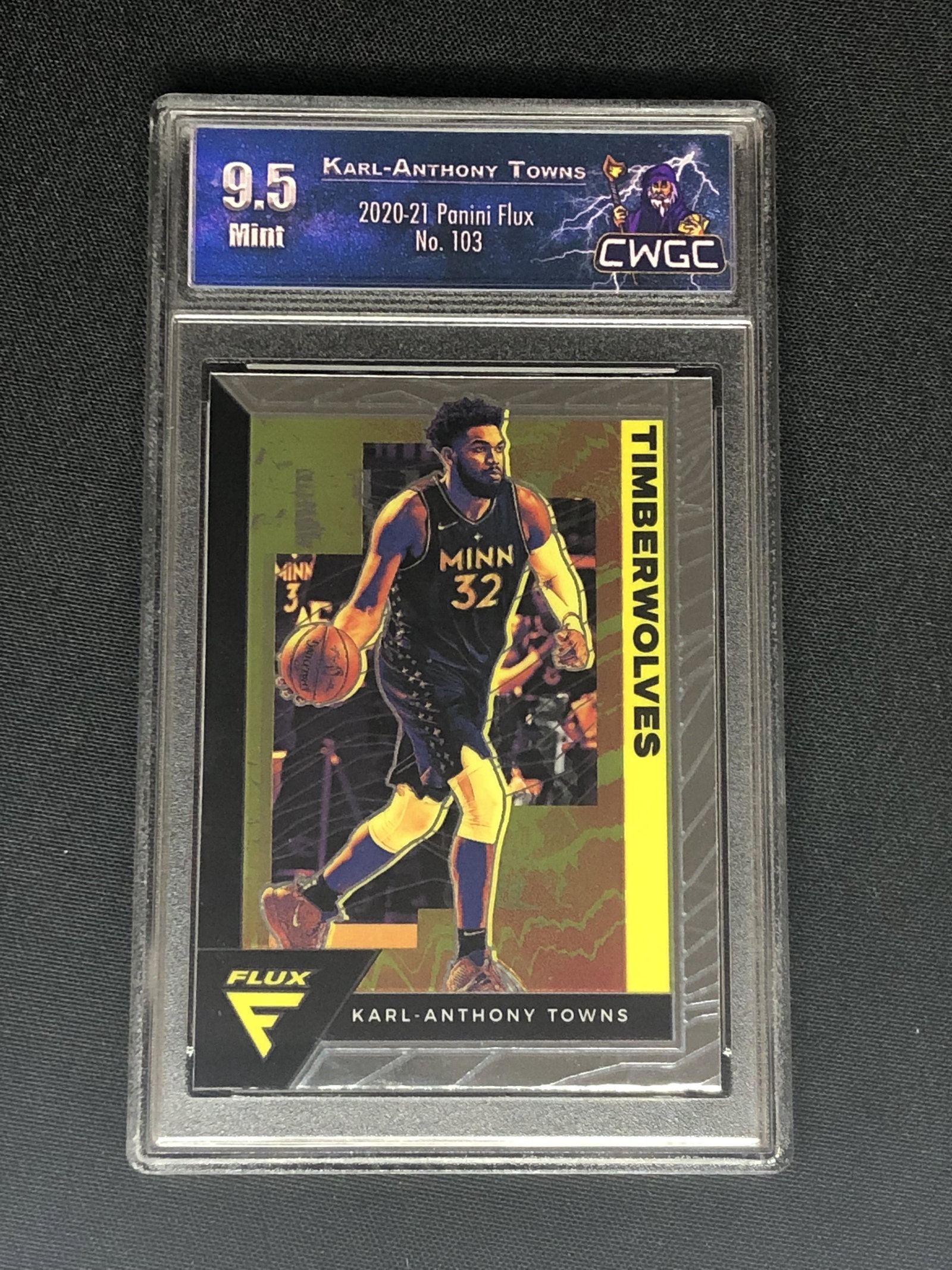Karl-Anthony Towns Panini Flux Graded CWGC 9.5: Karl-Anthony Towns Panini Flux Graded CWGC 9.5