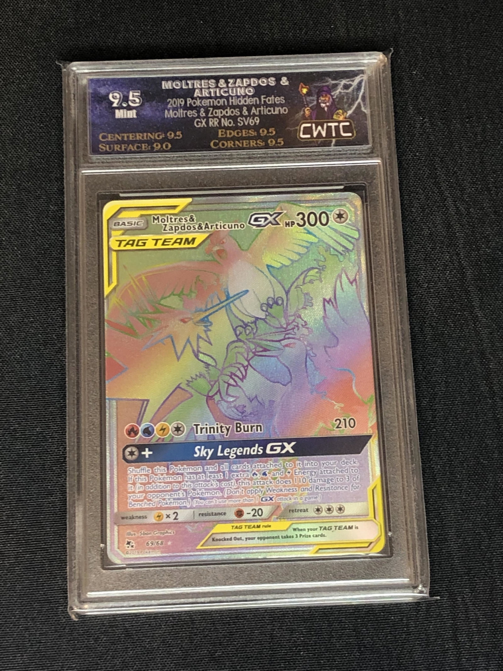 Moltres & Zapdos & Articuno GX Full Art Rainbow CWTC 9.5: Moltres & Zapdos & Articuno GX Full Art Rainbow CWTC 9.5