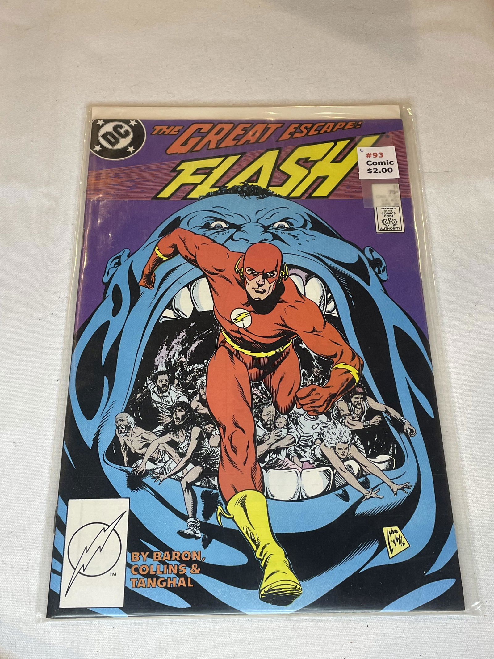 DC Flash Comic Book (1 of 1)