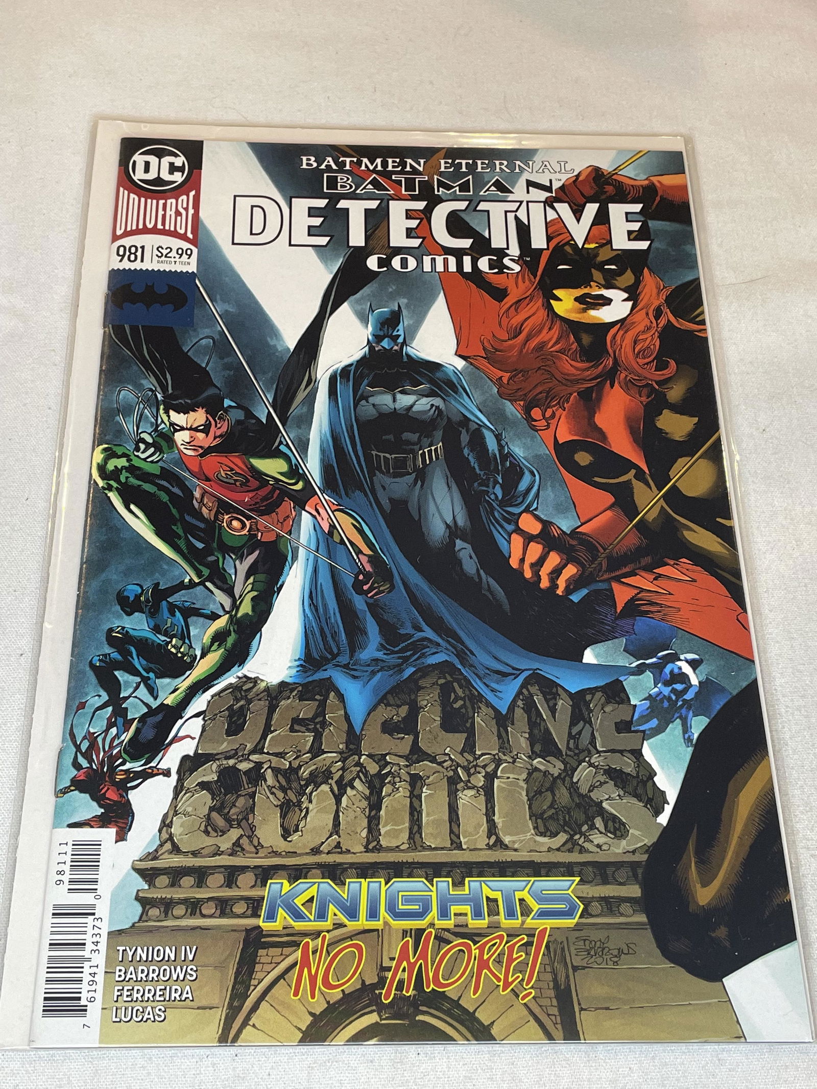 DC Detective Batman Comic Book (1 of 1)