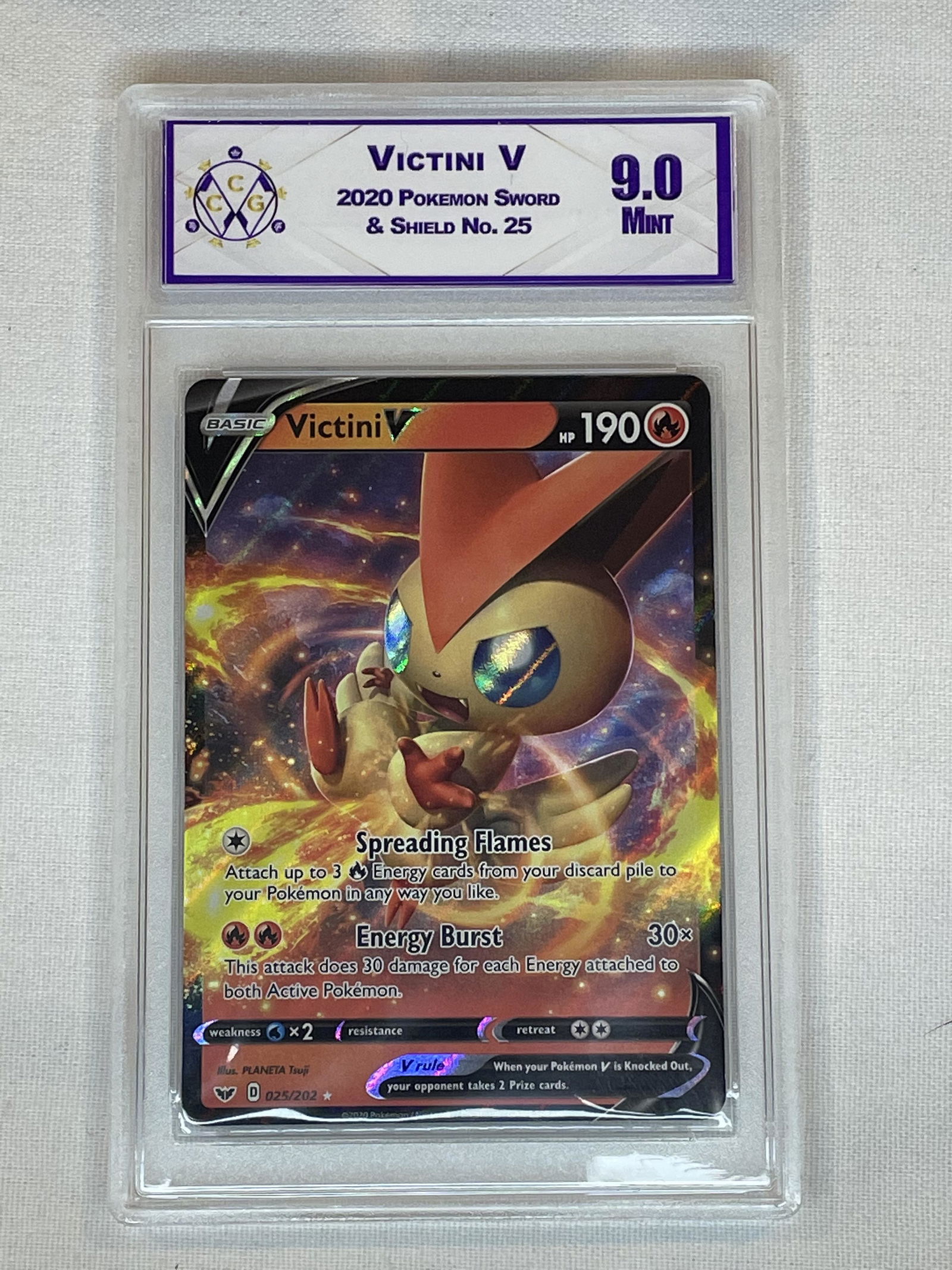 Victini V CCG Gradd 9.0 (1 of 1)