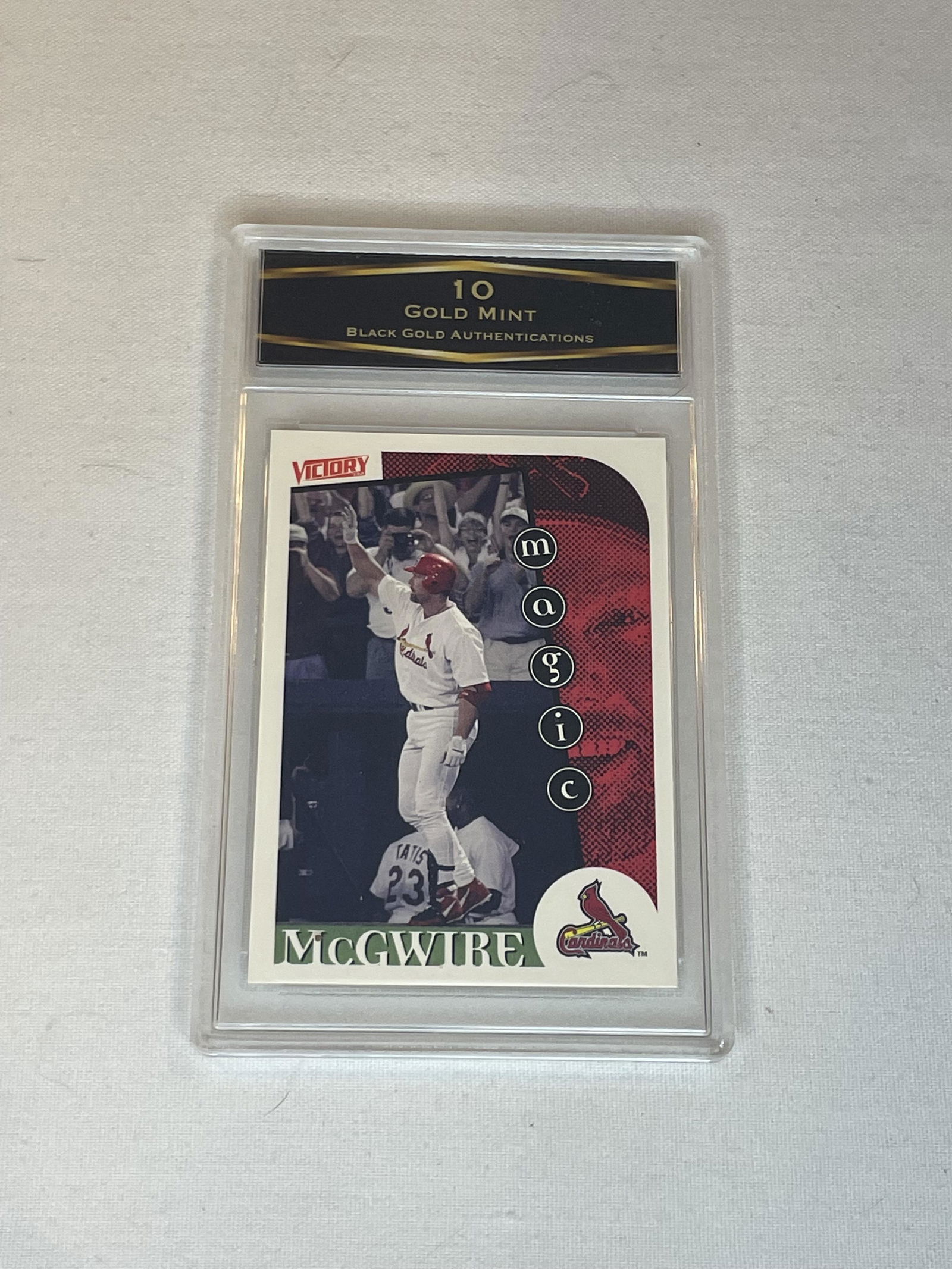 Mark McGwire Victory Magic BGA 10 (1 of 1)