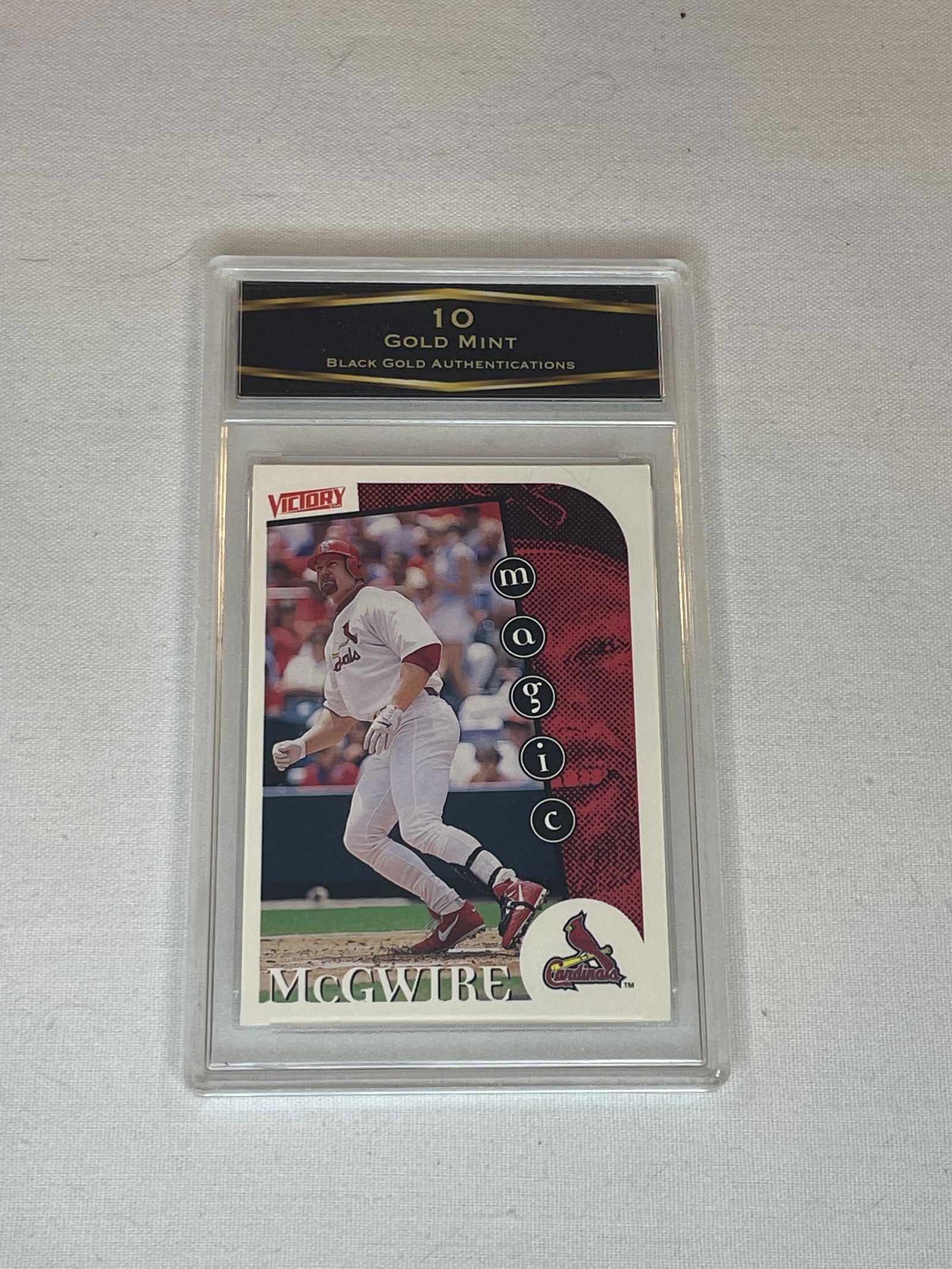Mark McGwire Victory Magic BGA 10 (1 of 1)