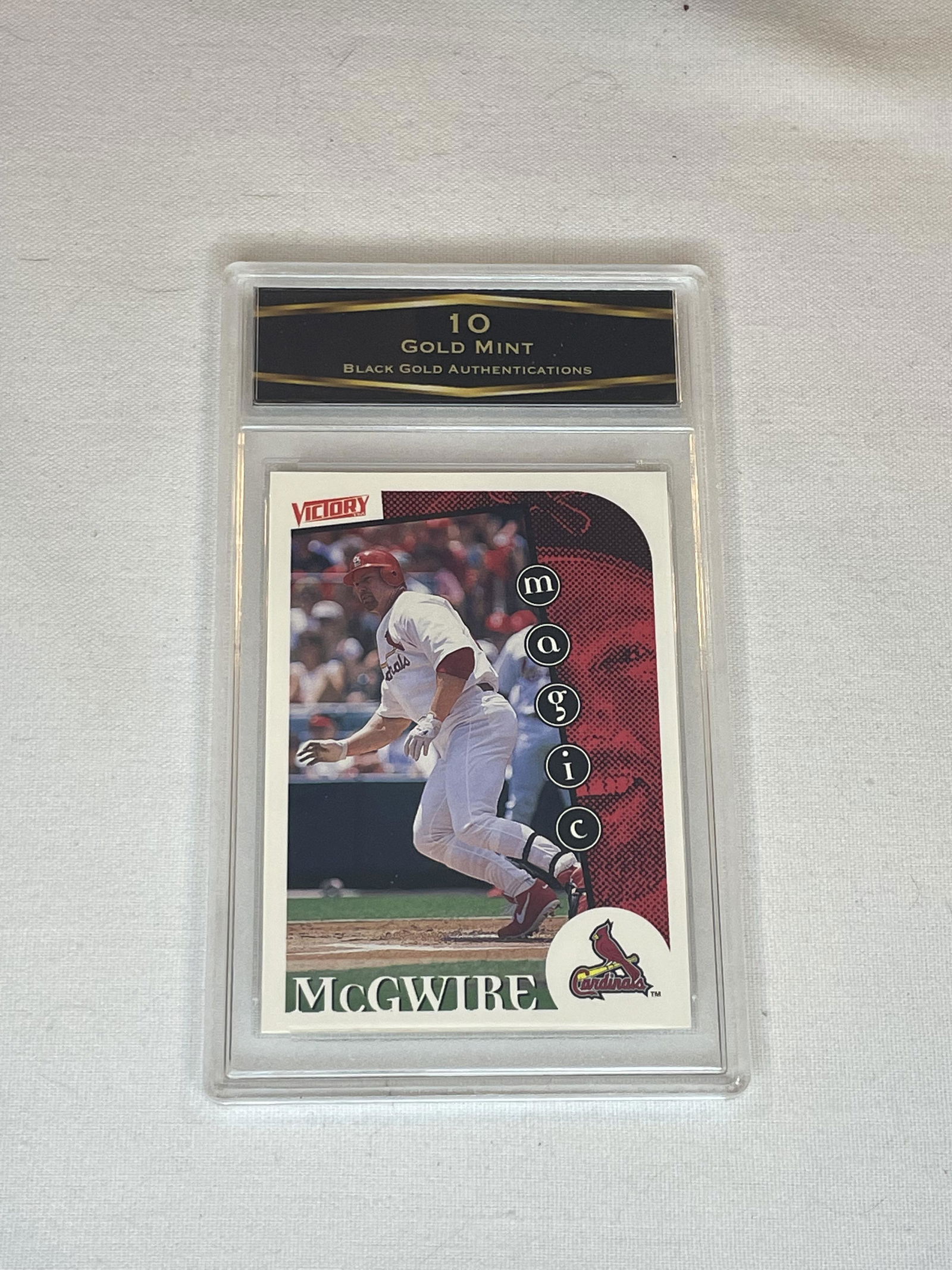 Mark McGwire Victory Magic BGA 10 (1 of 1)