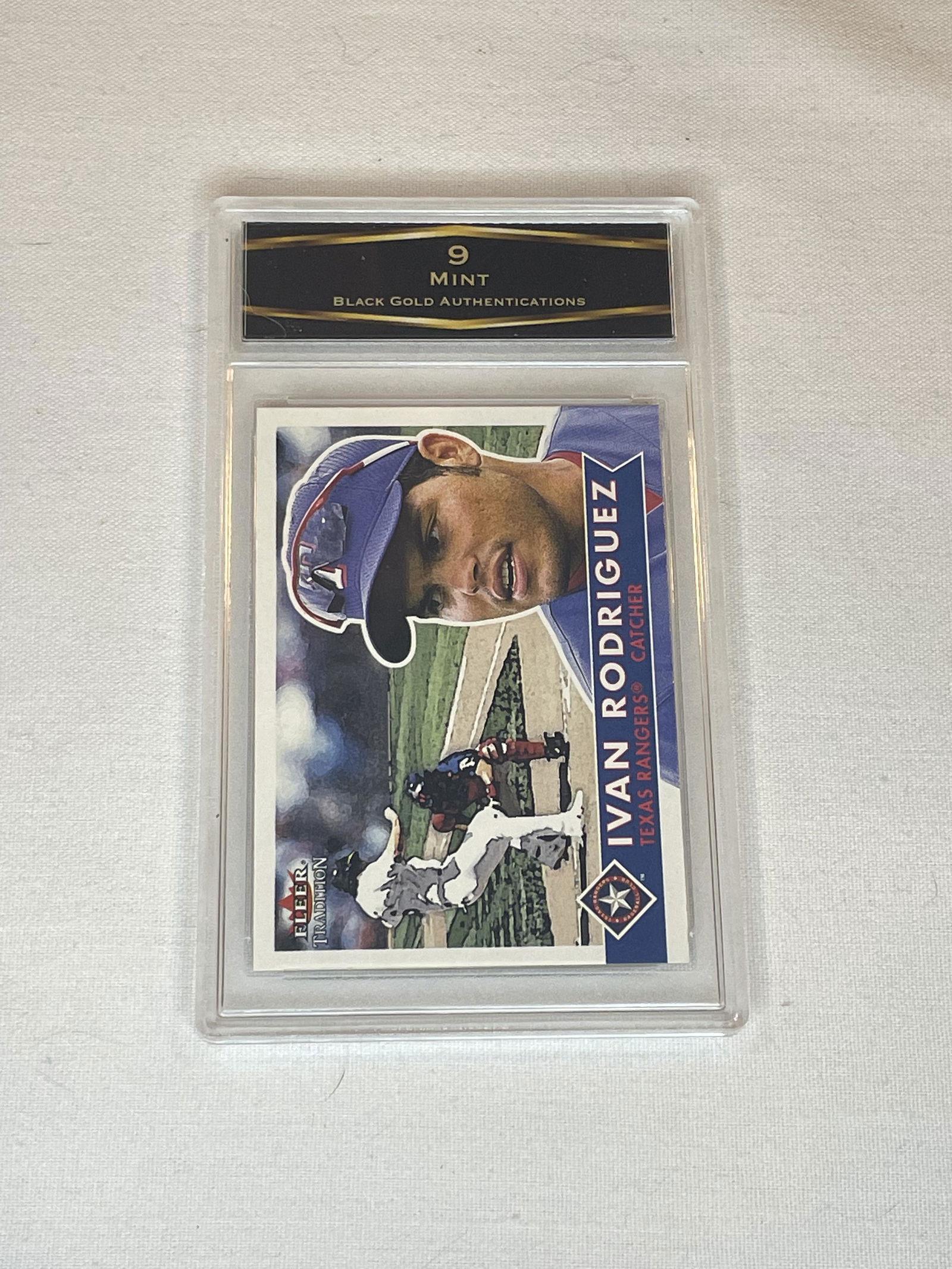 Ivan Rodriguez Fleer Tradition BGA 9 (1 of 1)