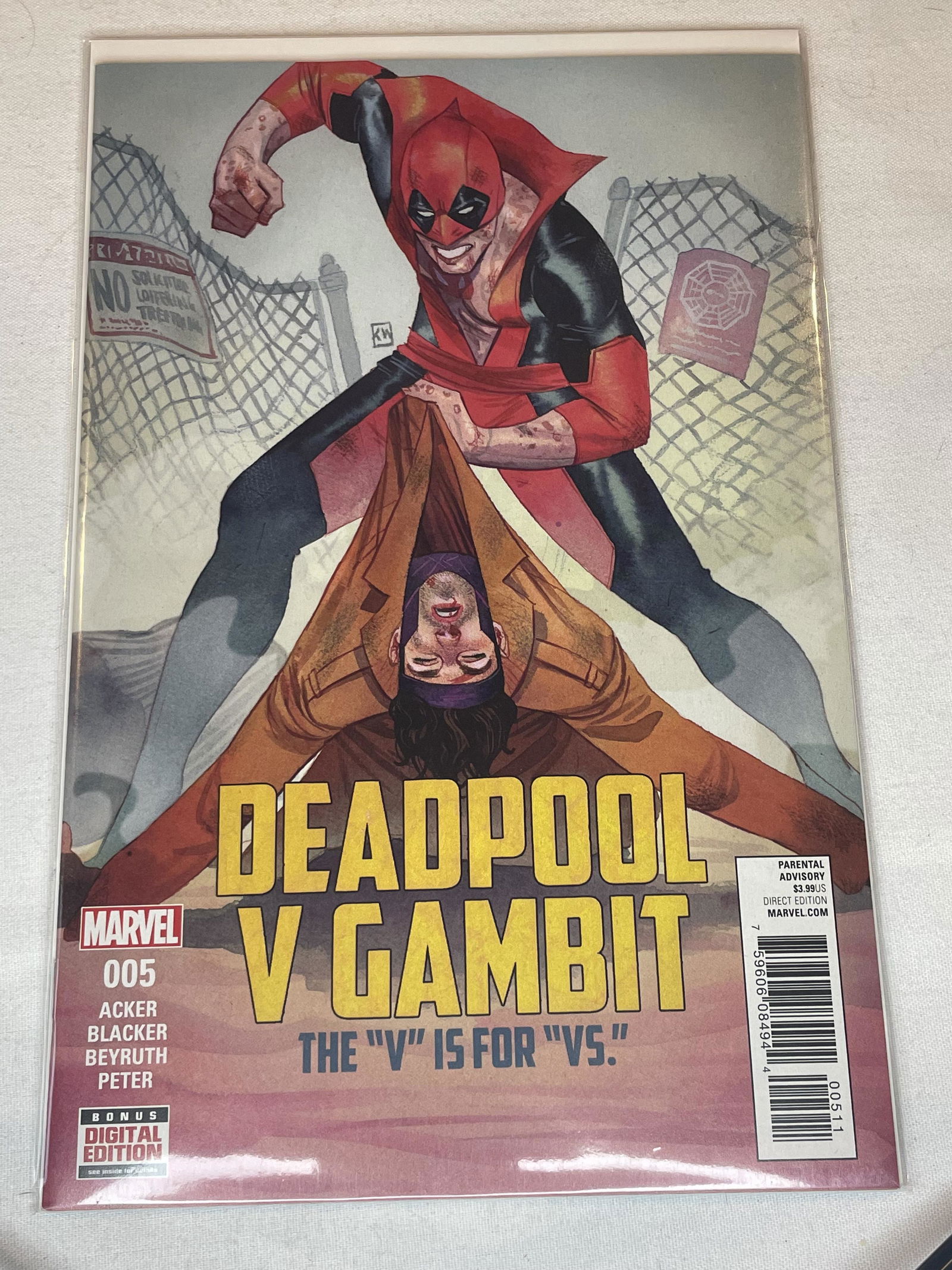 Marvel Deadpool V Gambit Comic Book (1 of 1)
