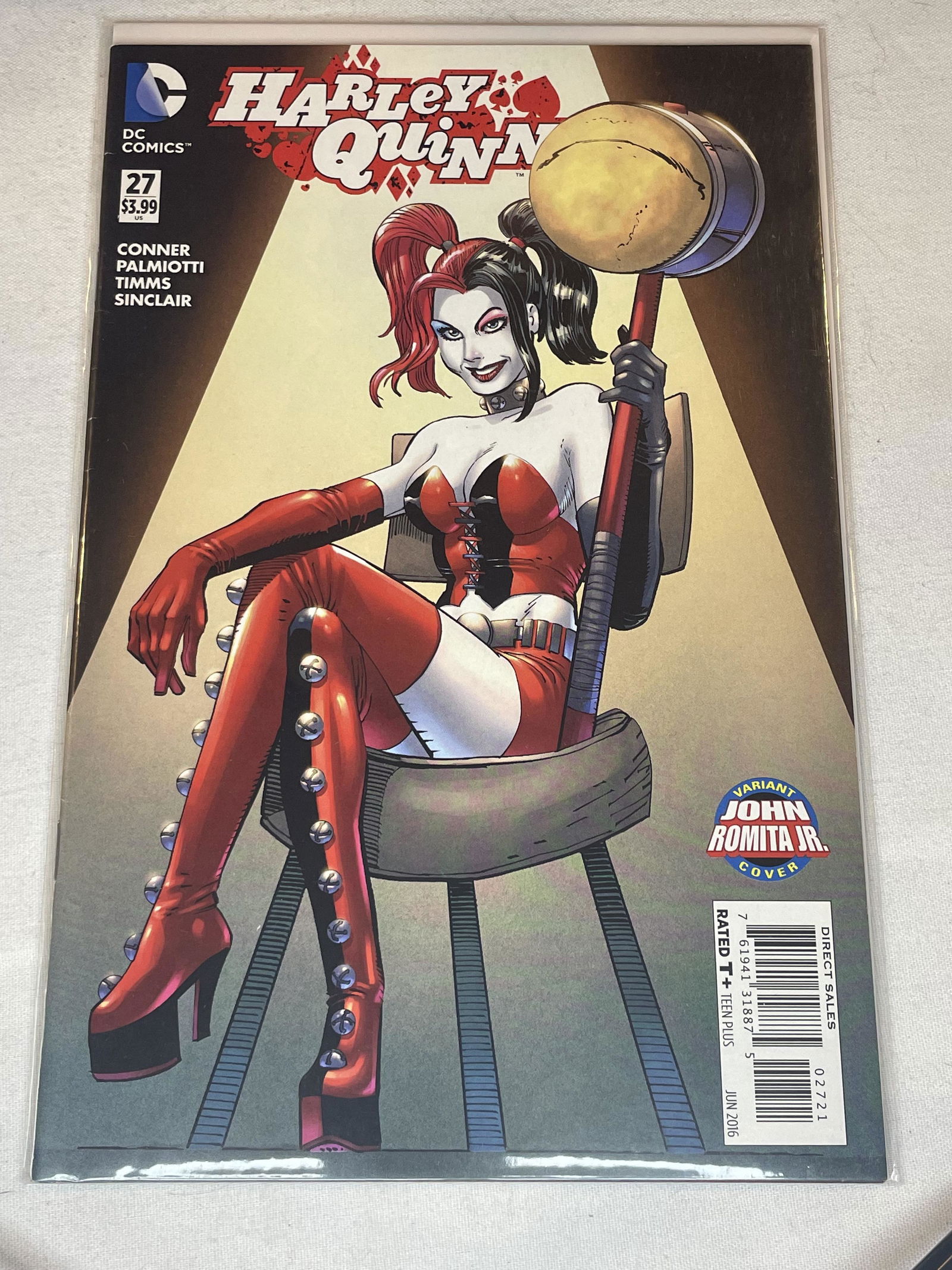 DC Harley Quinn Comic Book (1 of 1)