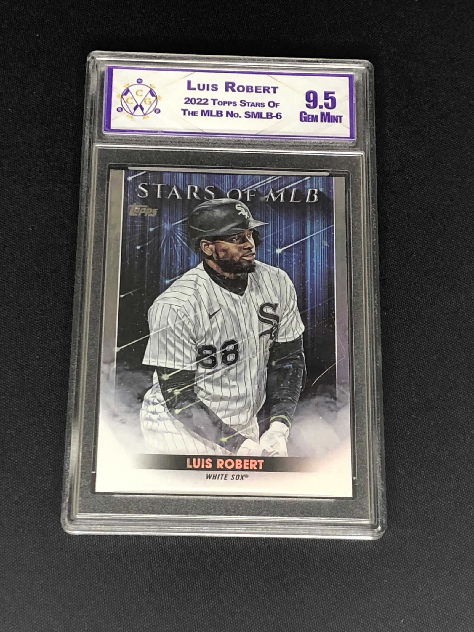 Luis Robert CC&G 9.5 Sports Card (1 of 1)