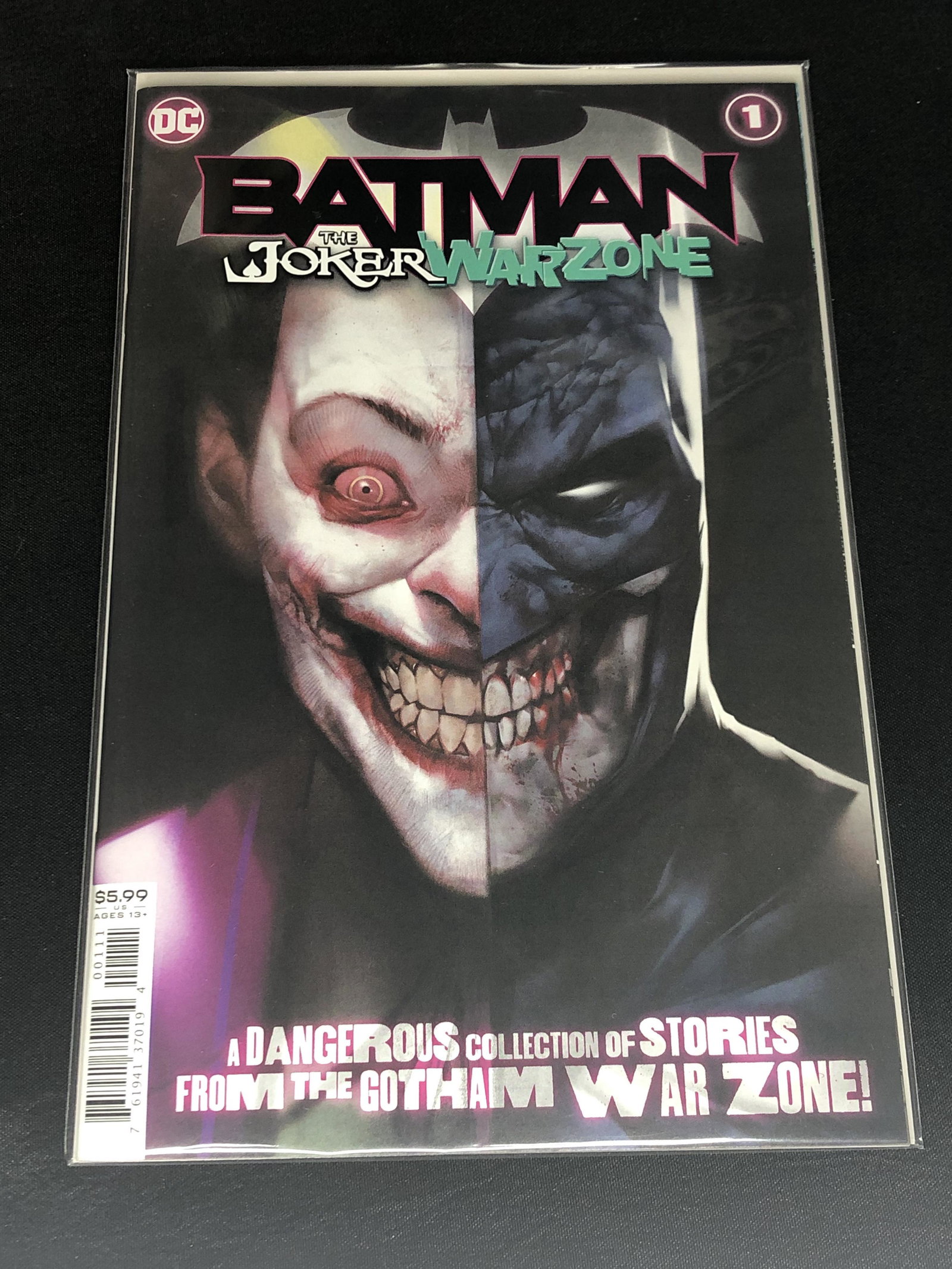 DC Batman Comic Book: DC Batman Comic Book