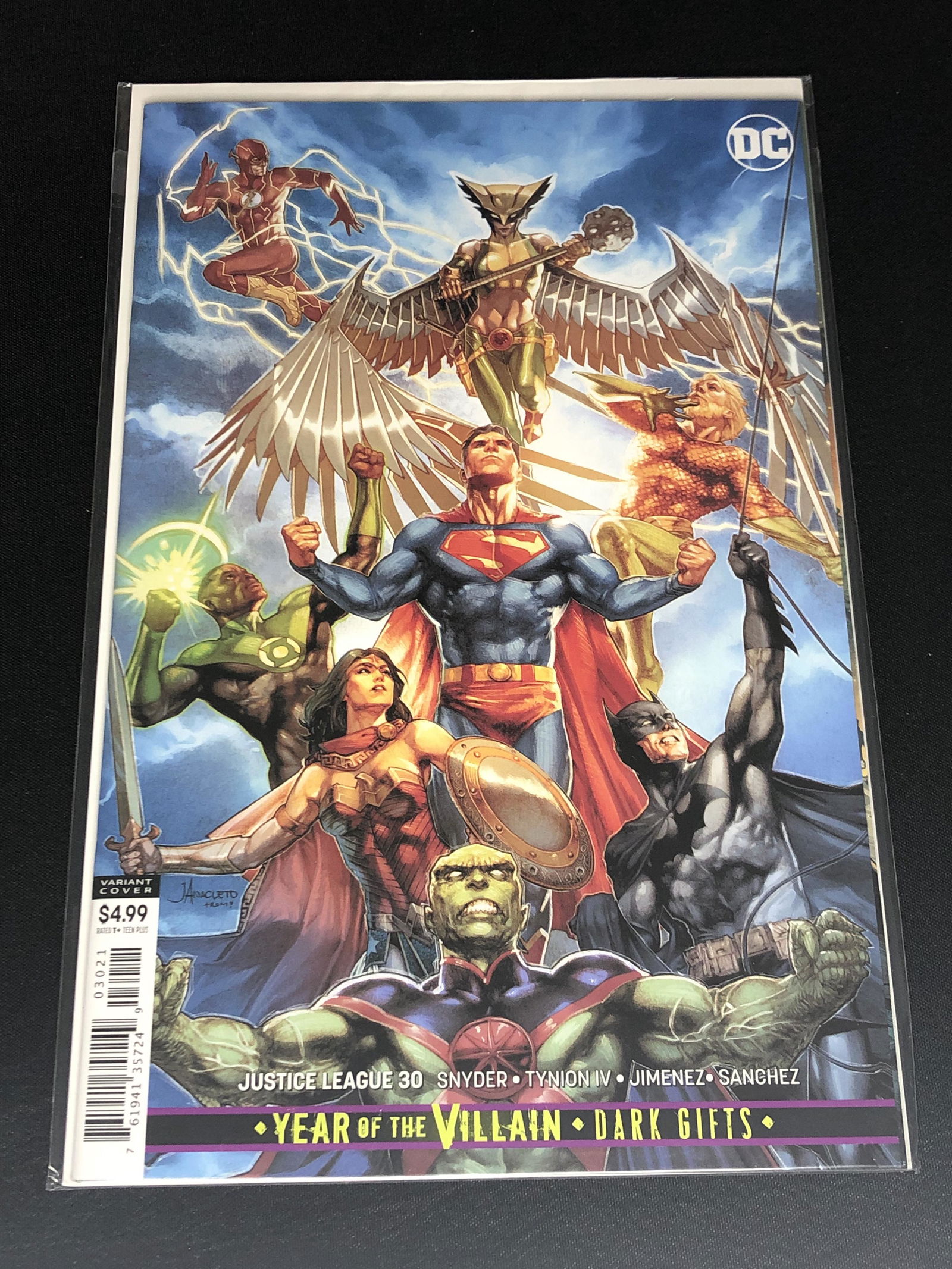DC Justice League Variant Cover Comic Book (1 of 1)
