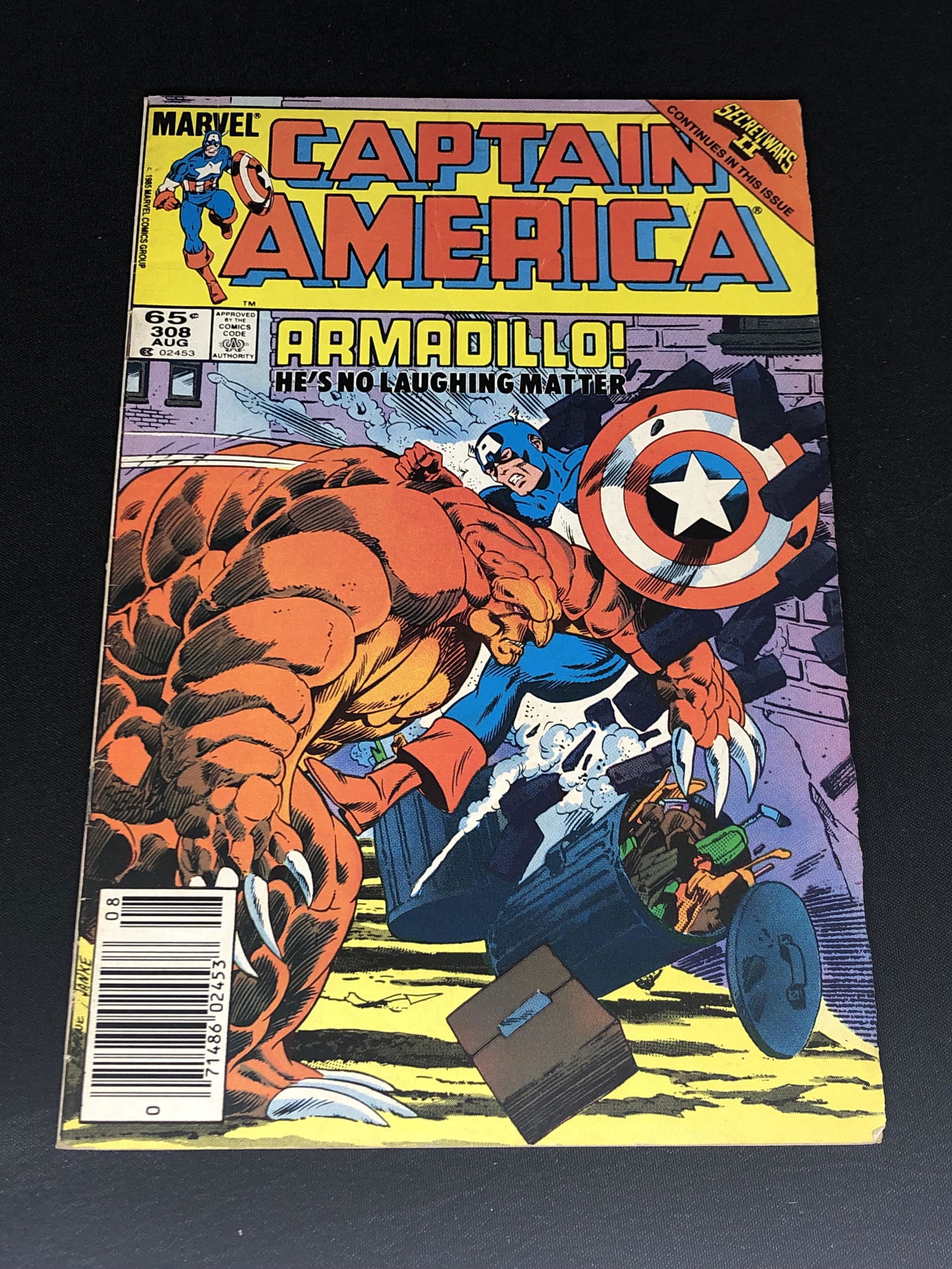 Marvel Captian America Comic Book (1 of 1)