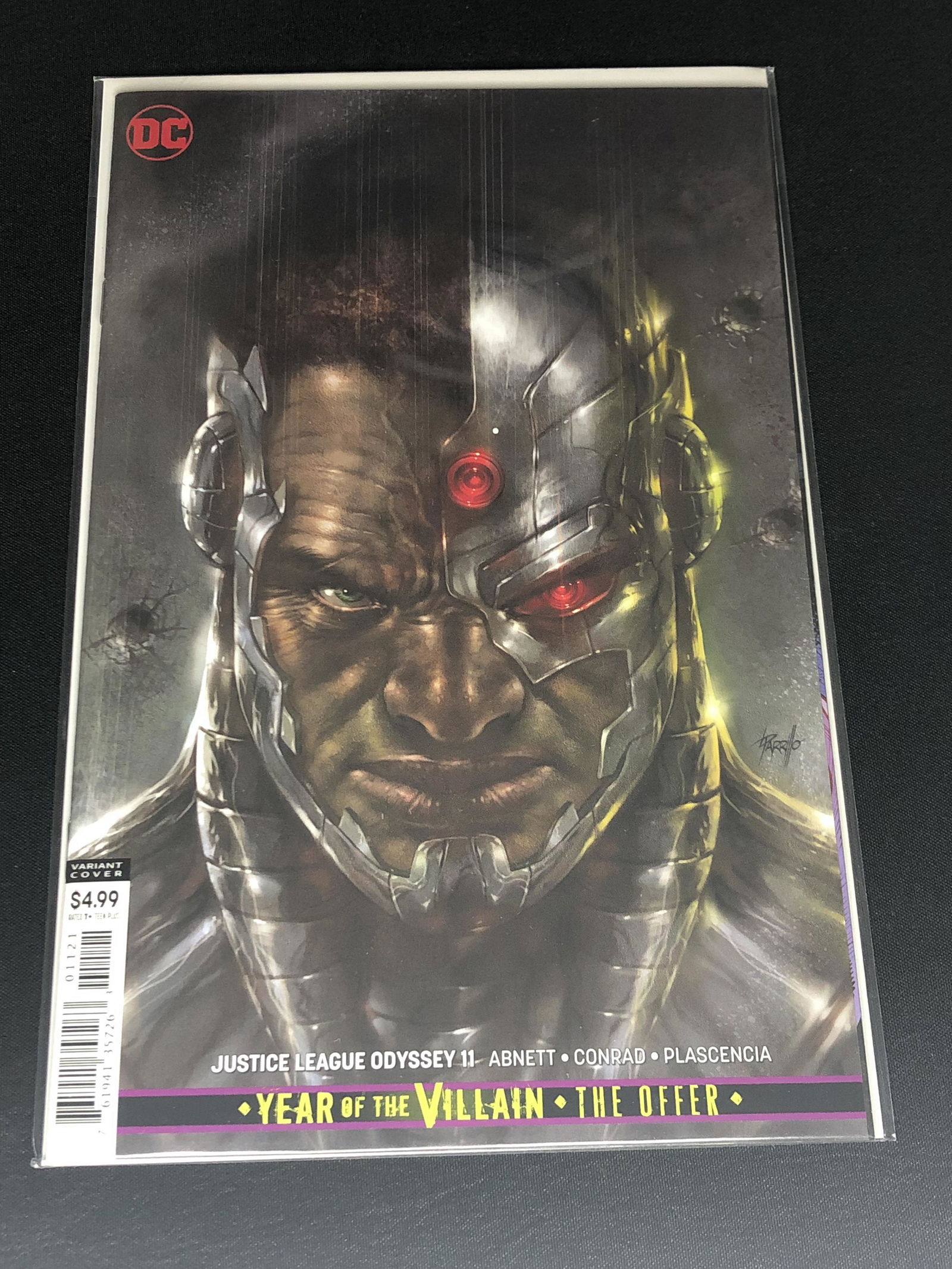 DC Variant Cover Comic Book (1 of 1)