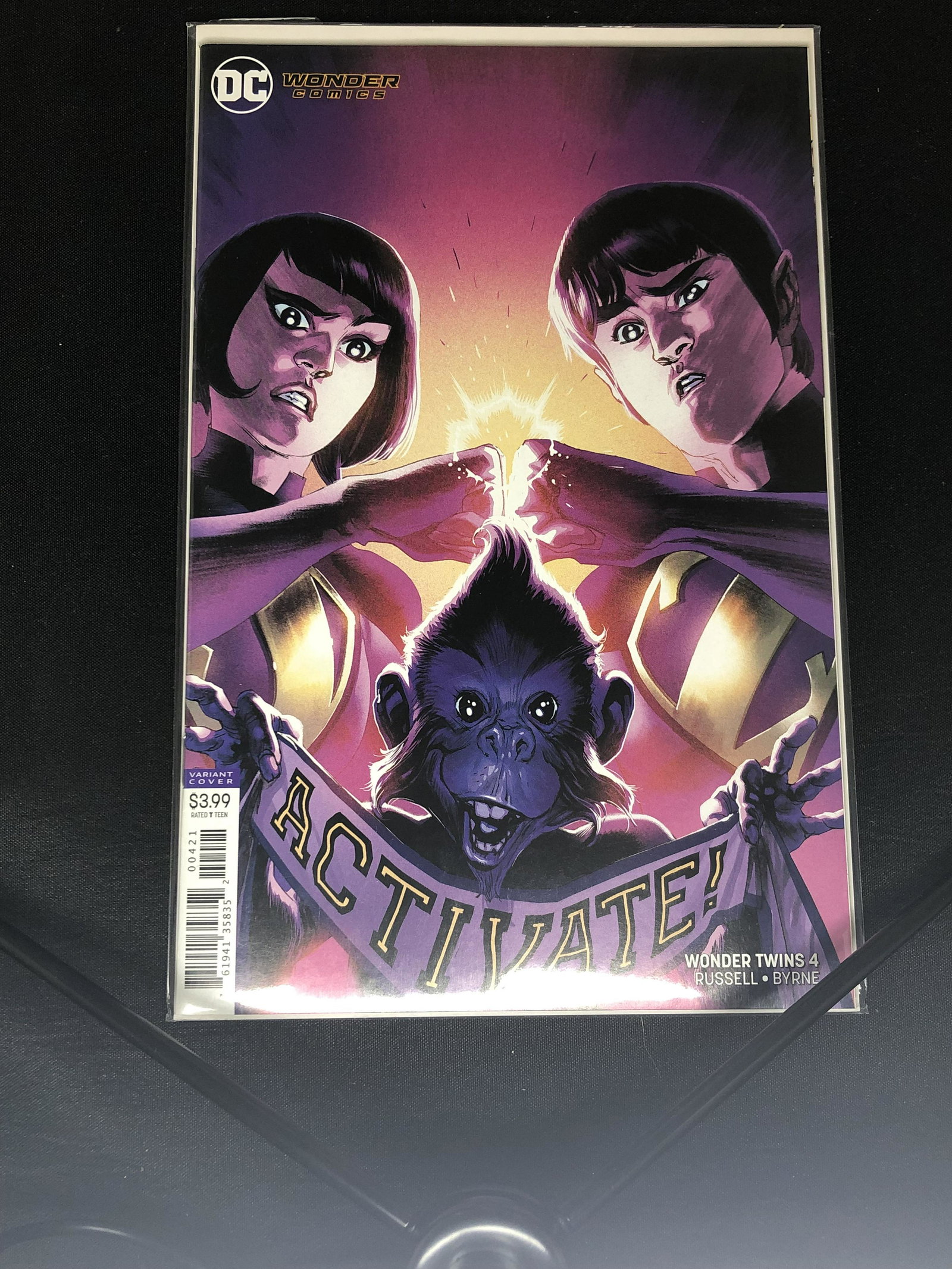 DC Wonder Twins Variant Cover Comic Book: DC Wonder Twins Variant Cover Comic Book