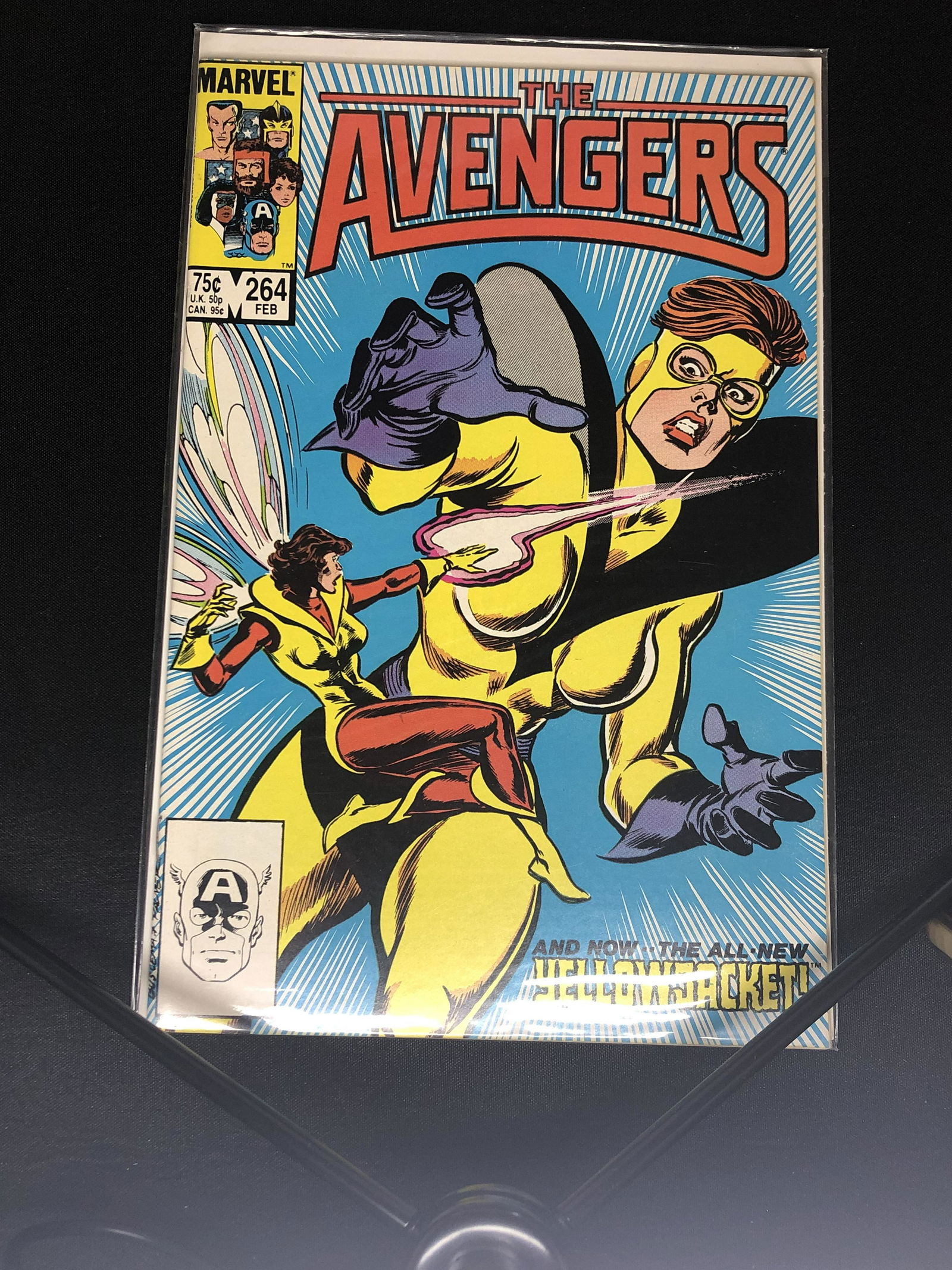 Marvel Avengers Comic Book (1 of 1)